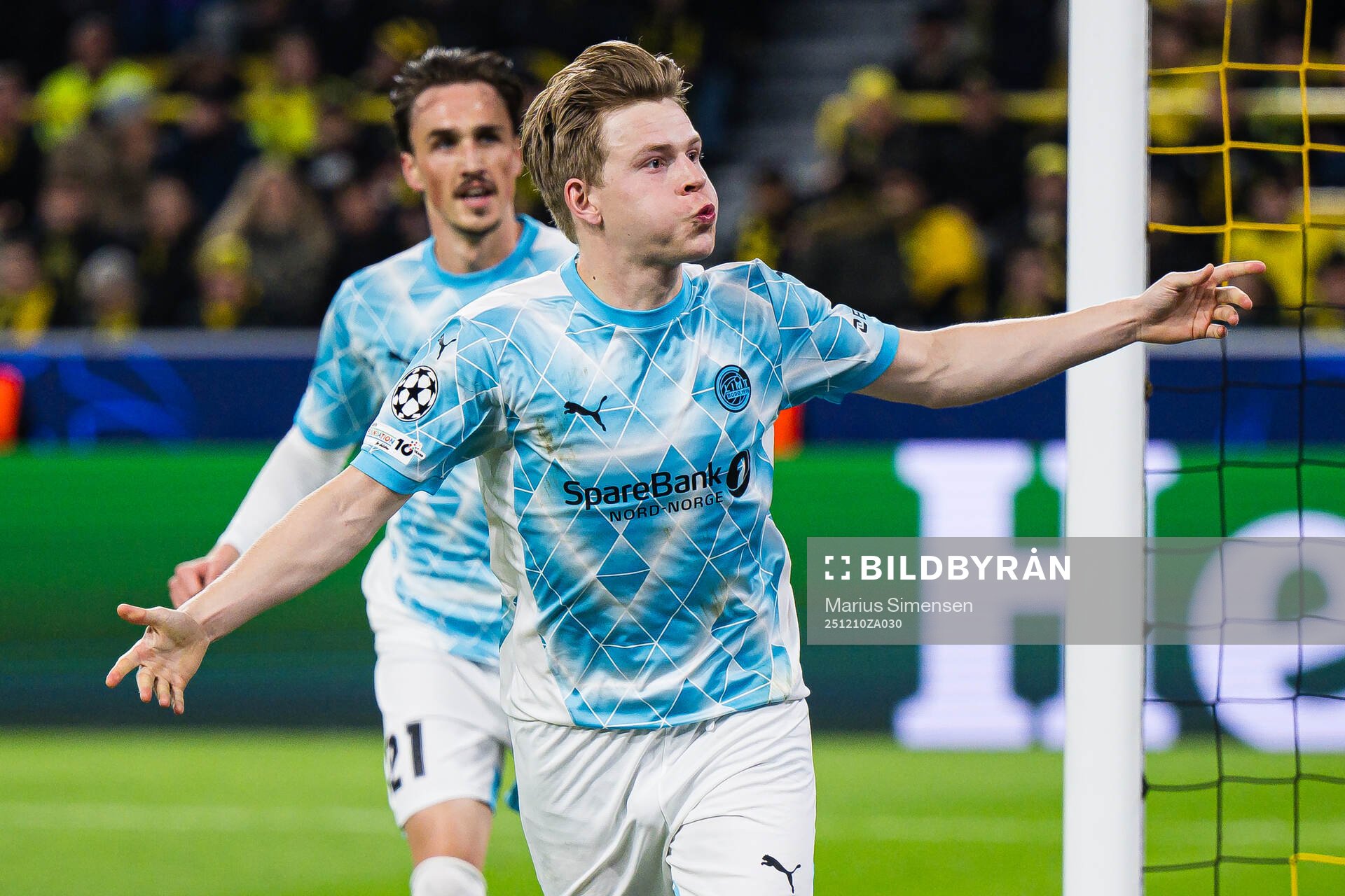 Jens Petter Hauge of Bodø/Glimt celebrates