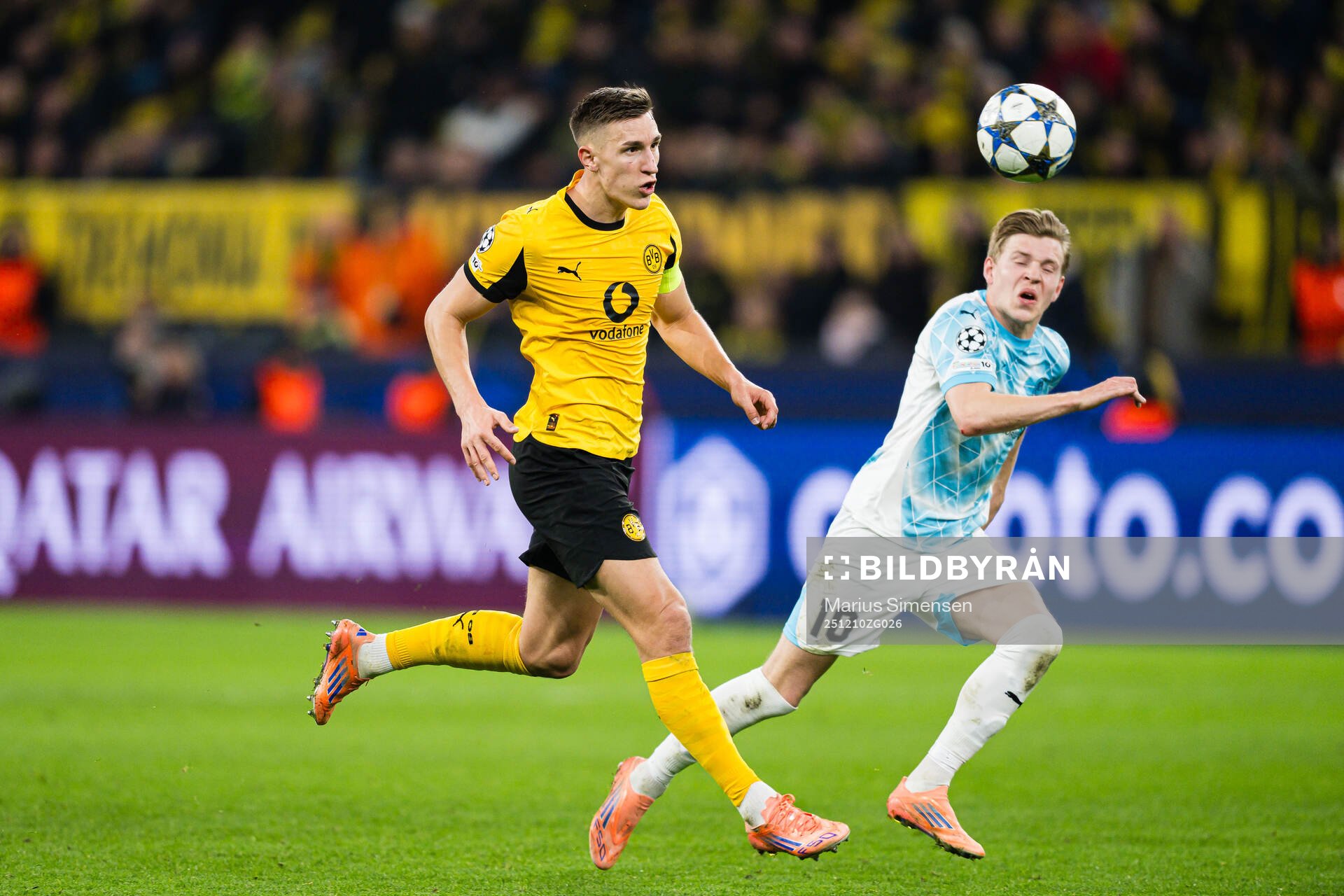 Nico Schlotterbeck  of Borussia Dortmund