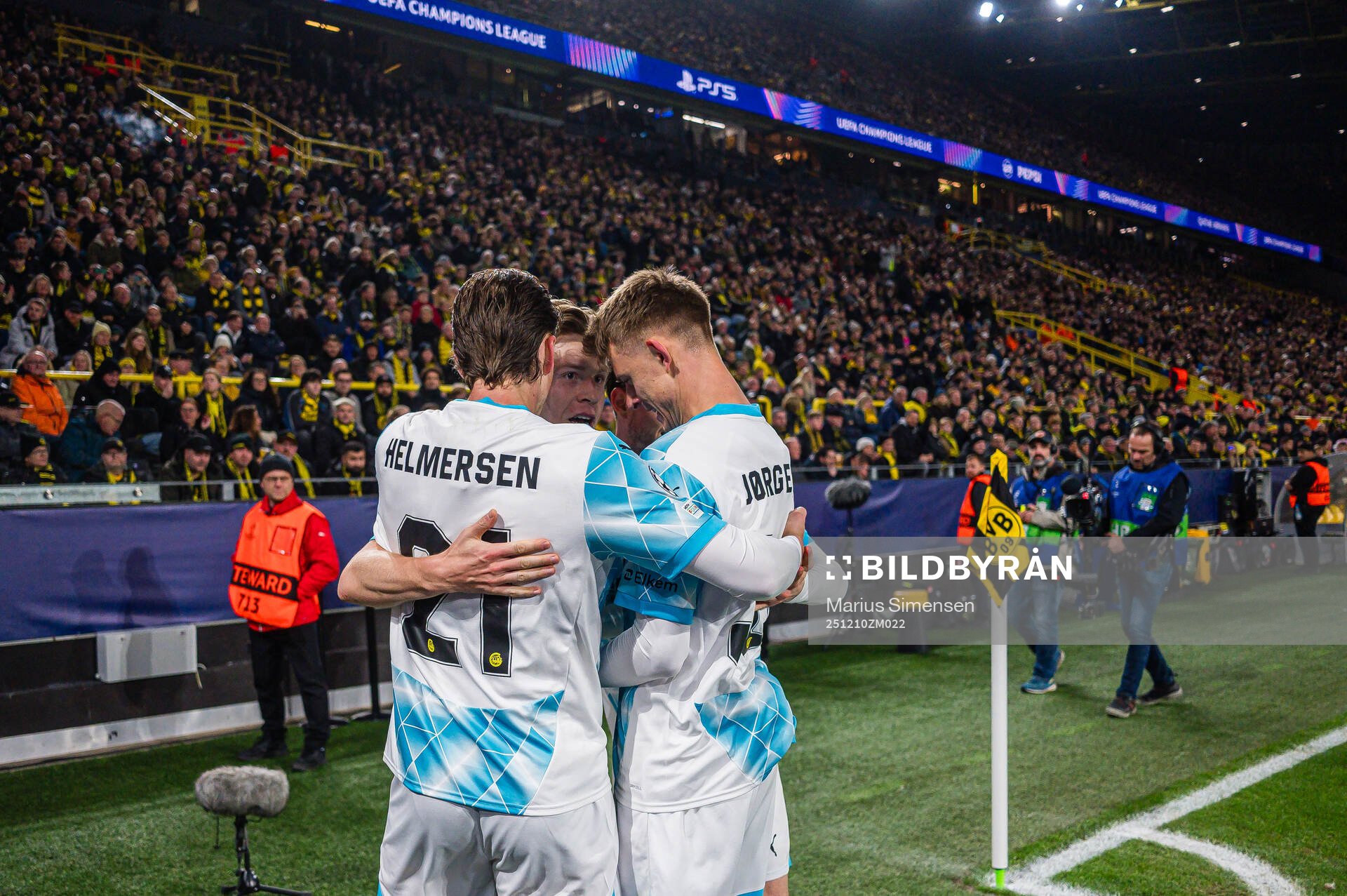 Jens Petter Hauge of Bodø/Glimt celebrates