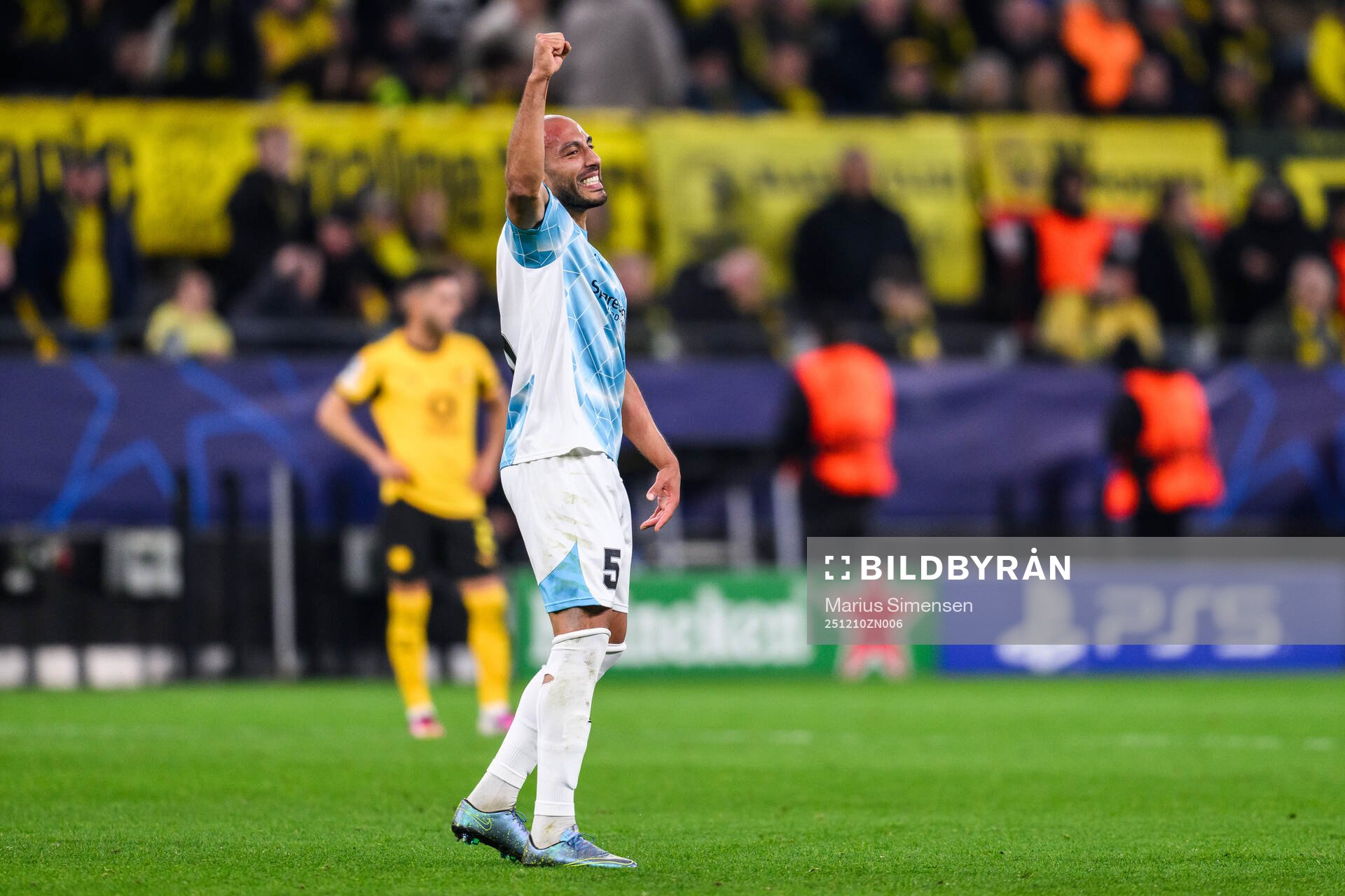 Haitam Aleesami of Bodø/Glimt celebrates