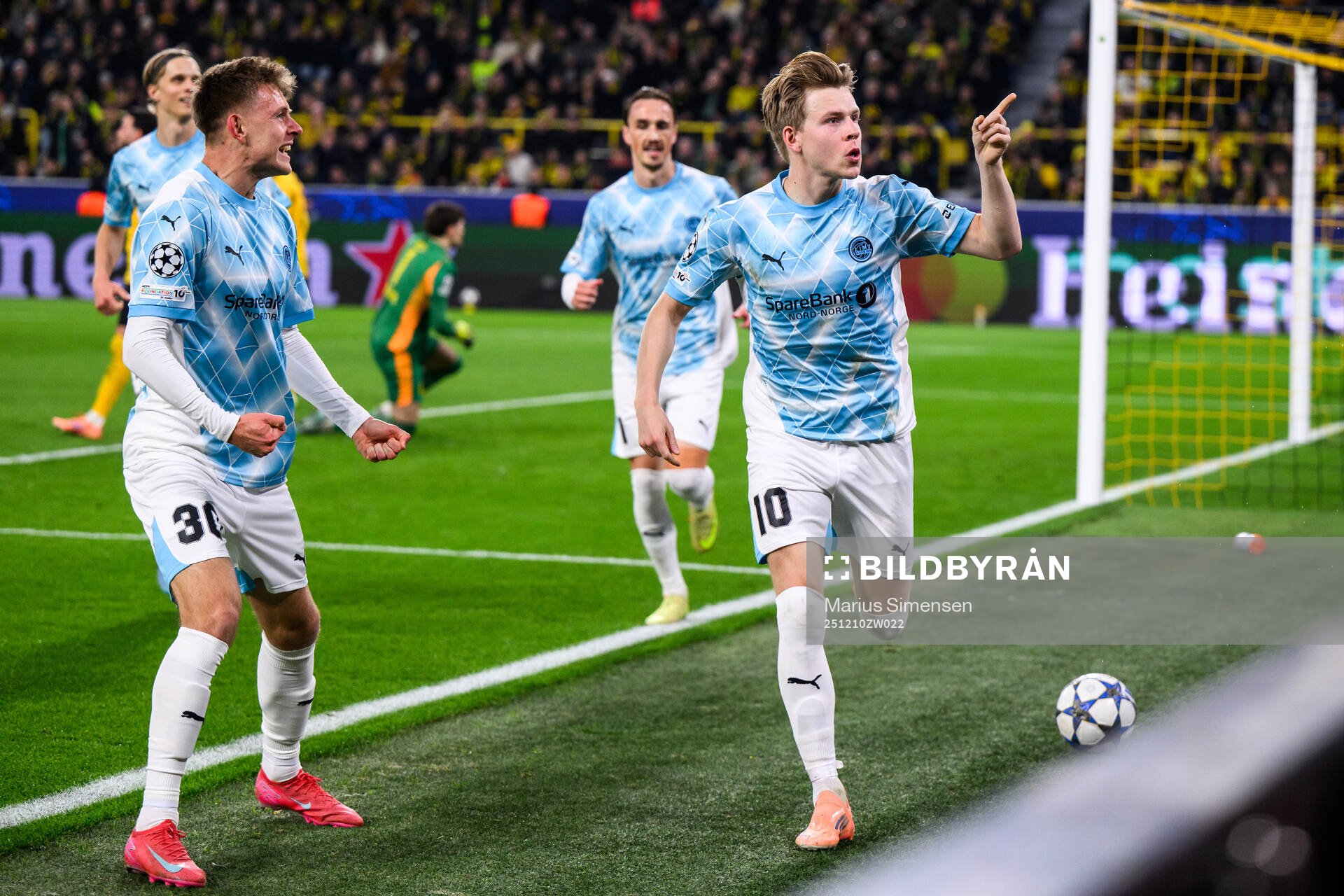 Jens Petter Hauge of Bodø/Glimt celebrates