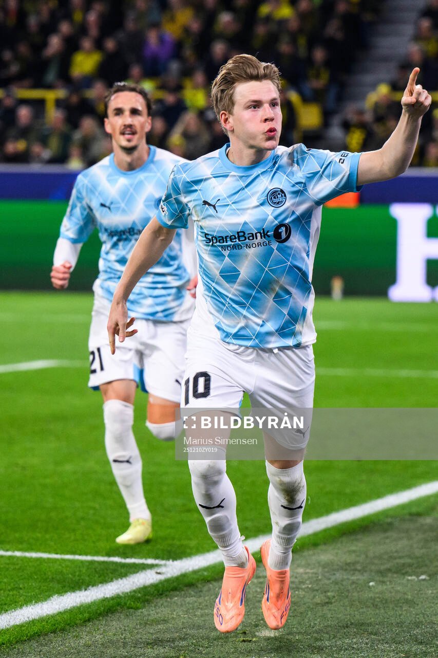 Jens Petter Hauge of Bodø/Glimt celebrates
