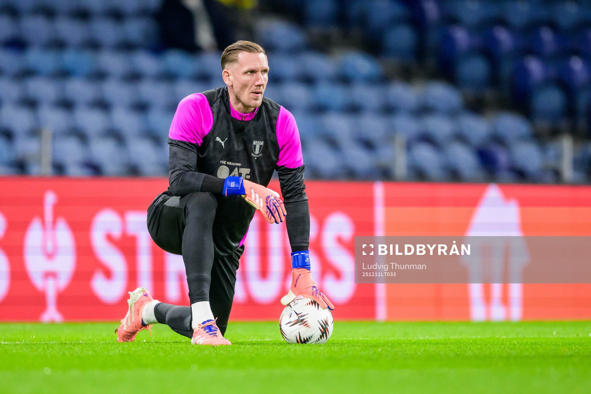 Goalkeeper Robin Olsen of Malmö
