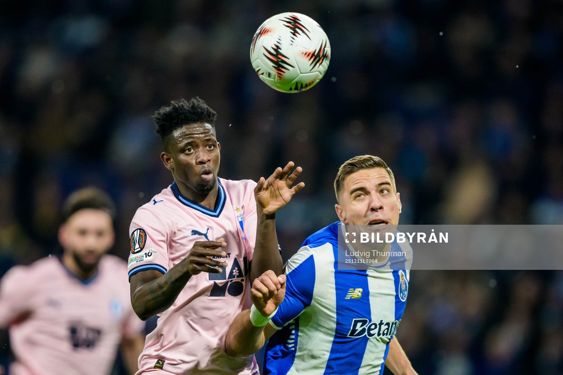 Salifou Soumah of Malmö FF and Jan Bednarek of Porto