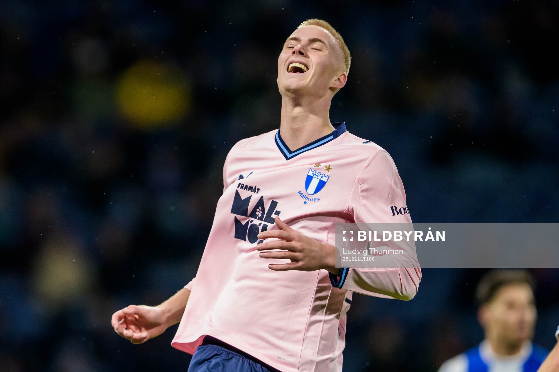 Daniel Gudjohnsen of Malmö FF looks dejected
