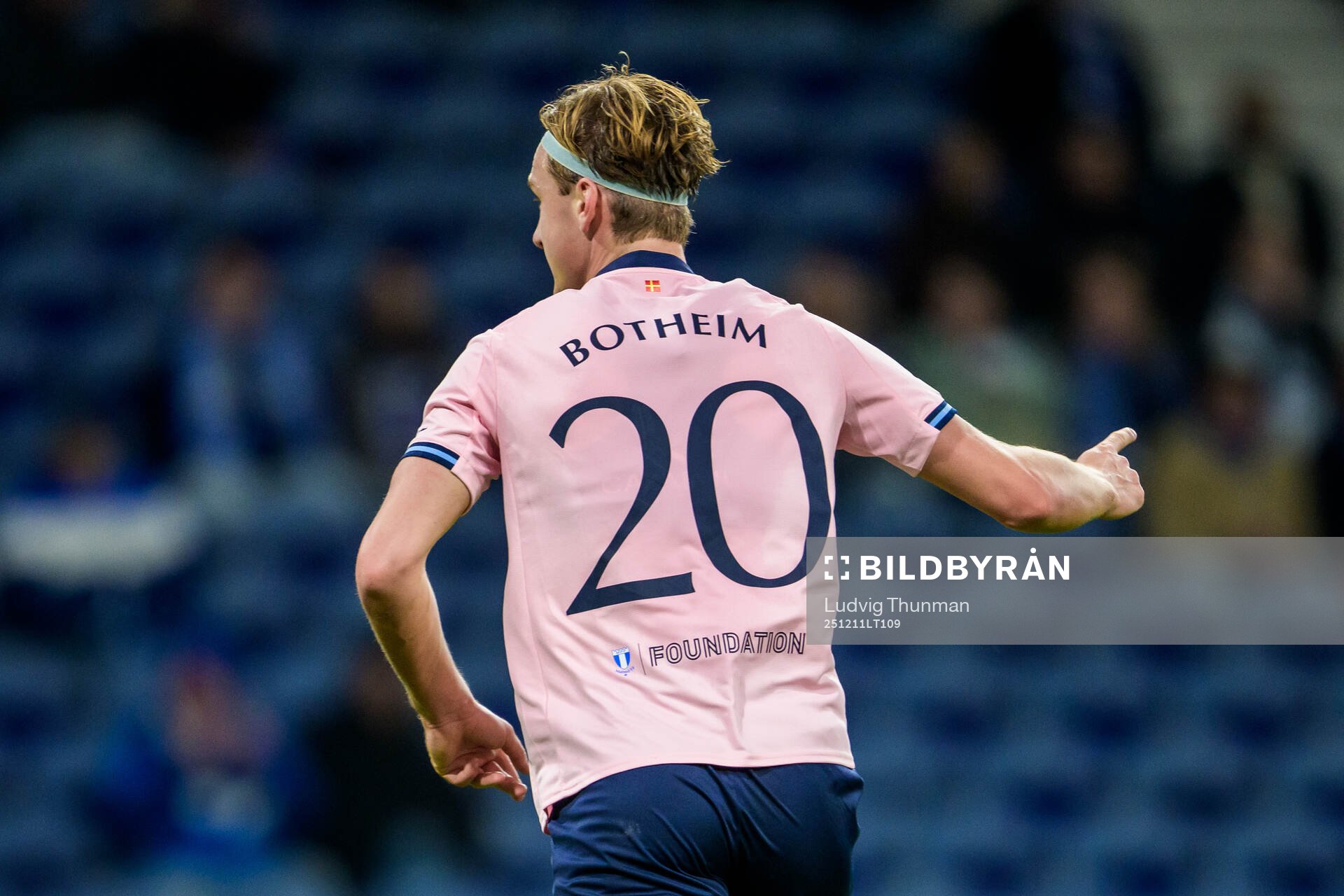 Erik Botheim of Malmö FF celebrates