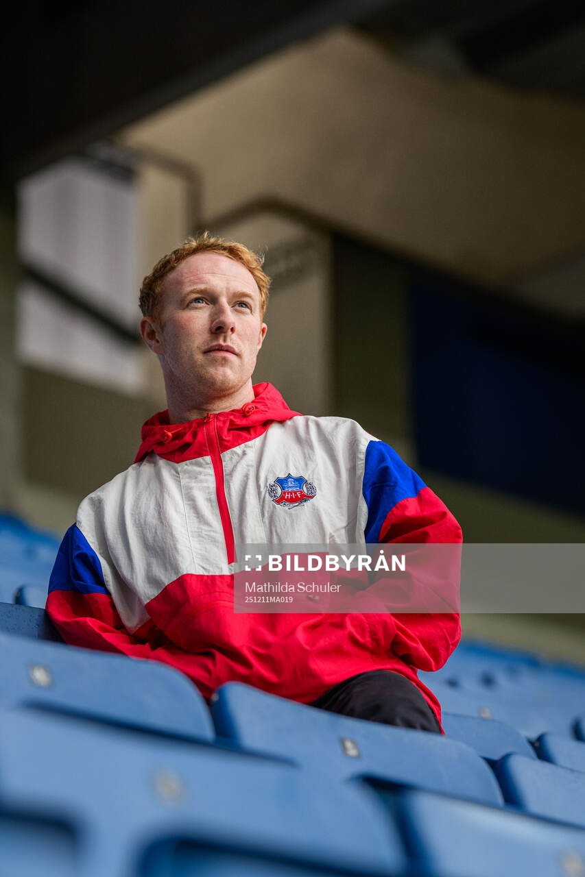 Helsingborgs tränare Stevie Grieve för ett porträtt