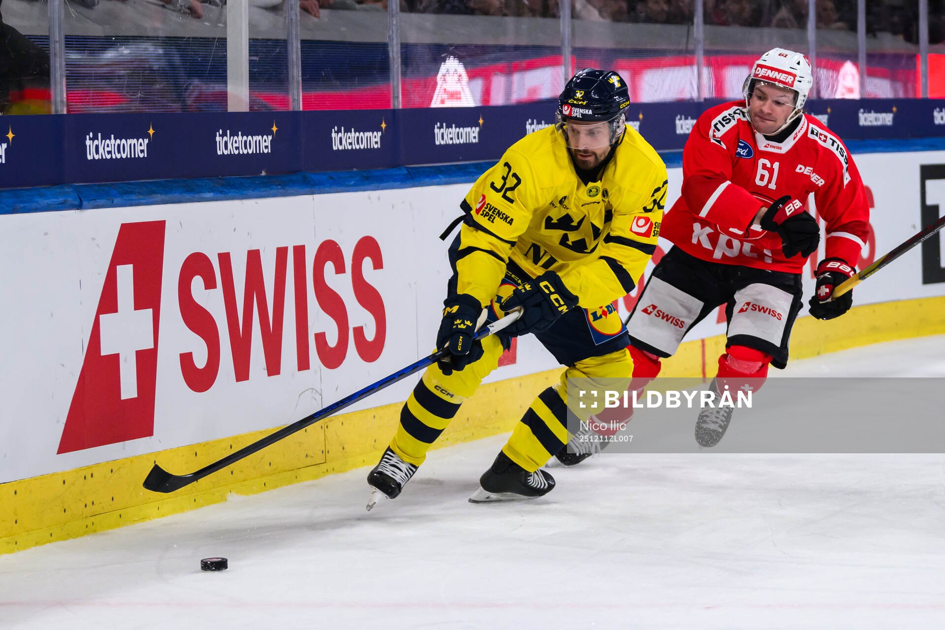 Lukas Bengtsson of Sweden and Dario Rohrbach of Switzerland