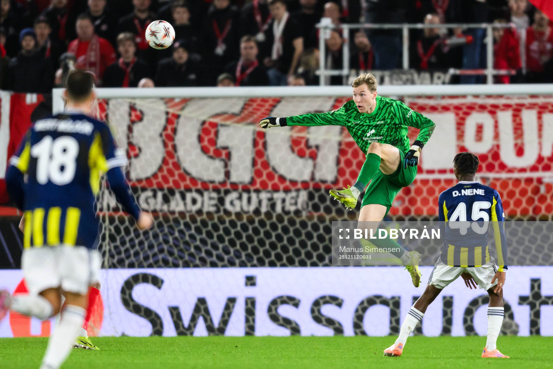 Goalkeeper Mathias Dyngelandof Brann