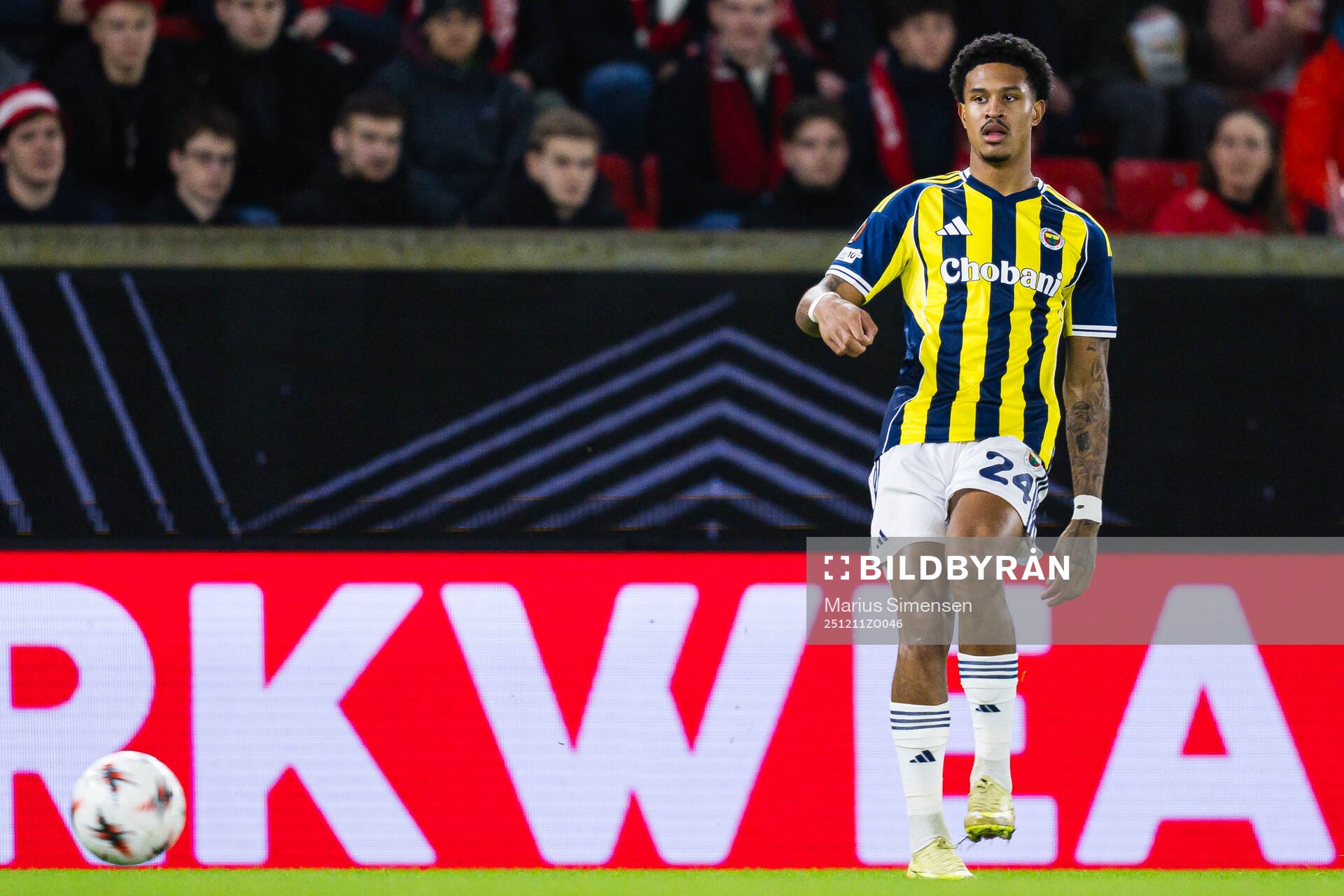Jayden Oosterwolde of Fenerbahce