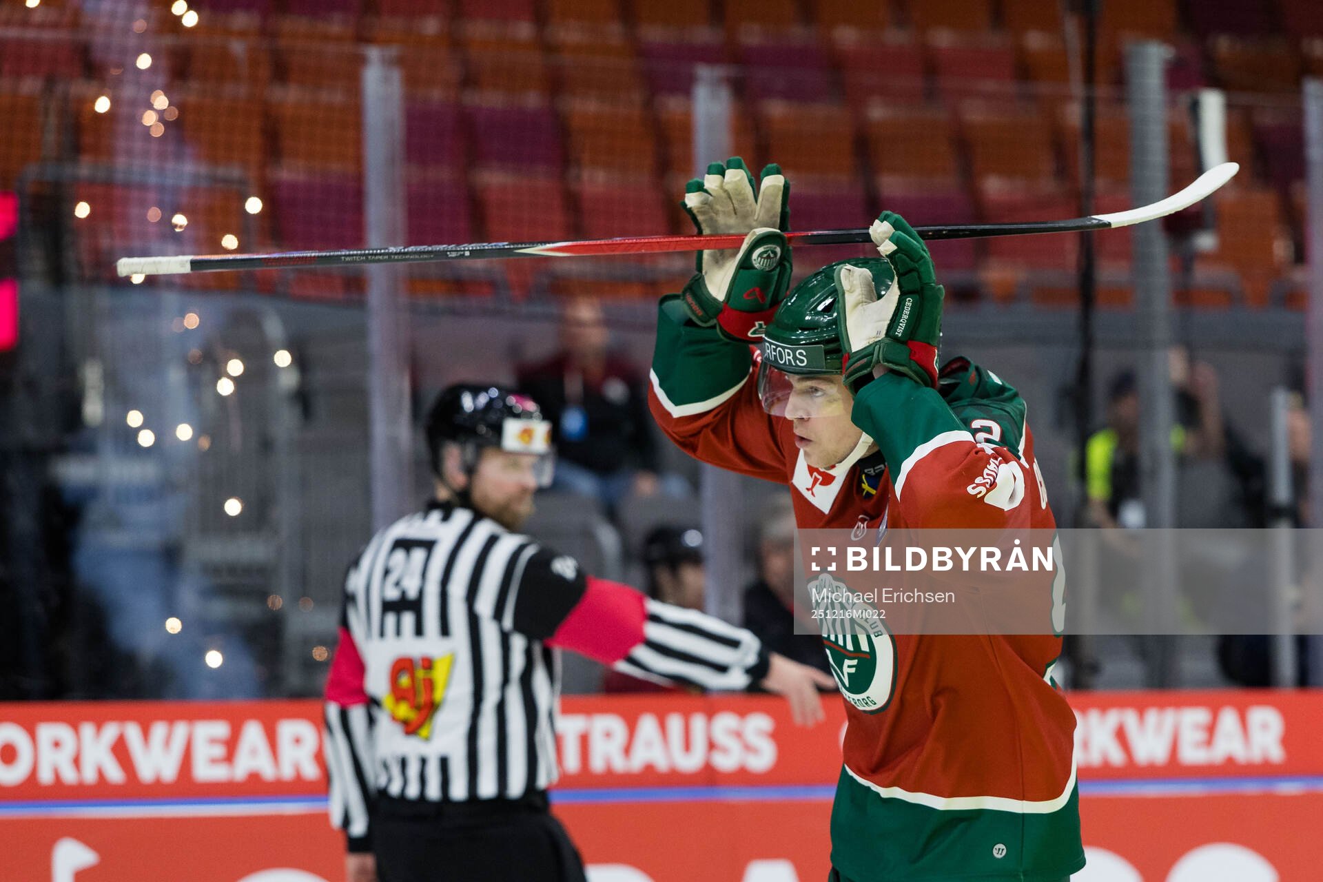 Filip Cederqvist of Frölunda celebrates