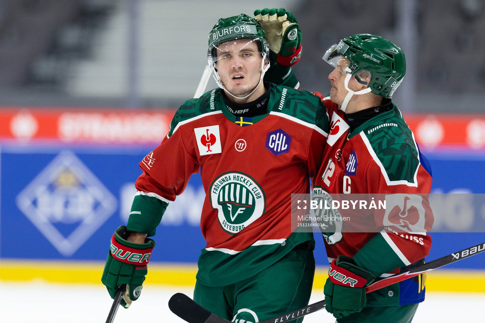 Max Lindholm of Frölunda celebrates
