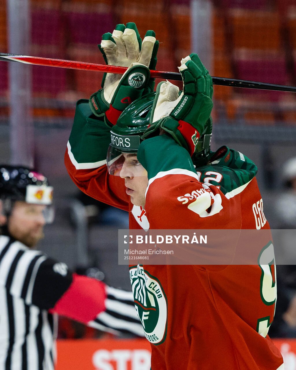 Filip Cederqvist of Frölunda celebrates