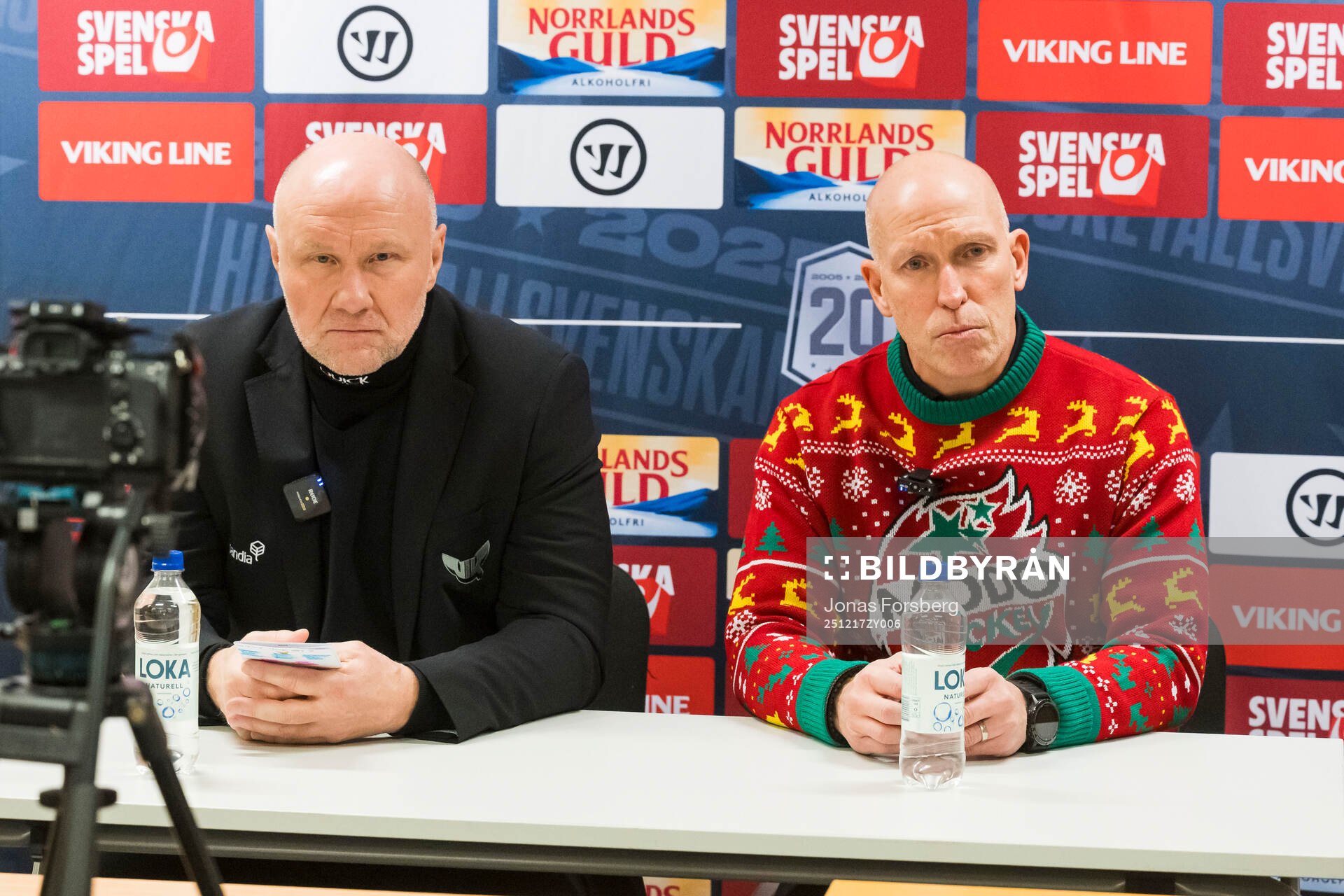 Västerås tränare Peter Andersson och Modos tränare