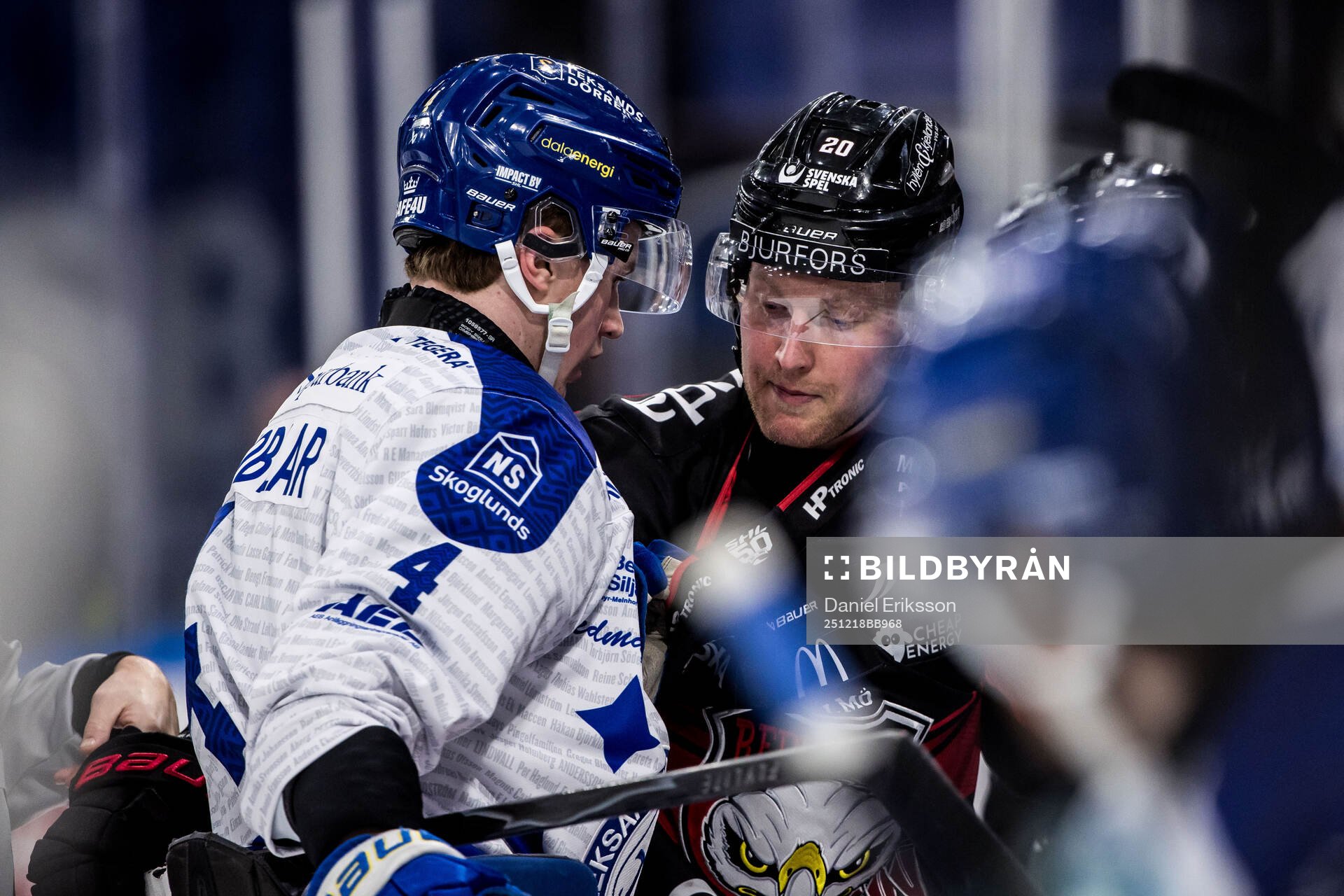Leksands Tinus Luc Koblar och Malmö Redhawks Thomas Berg