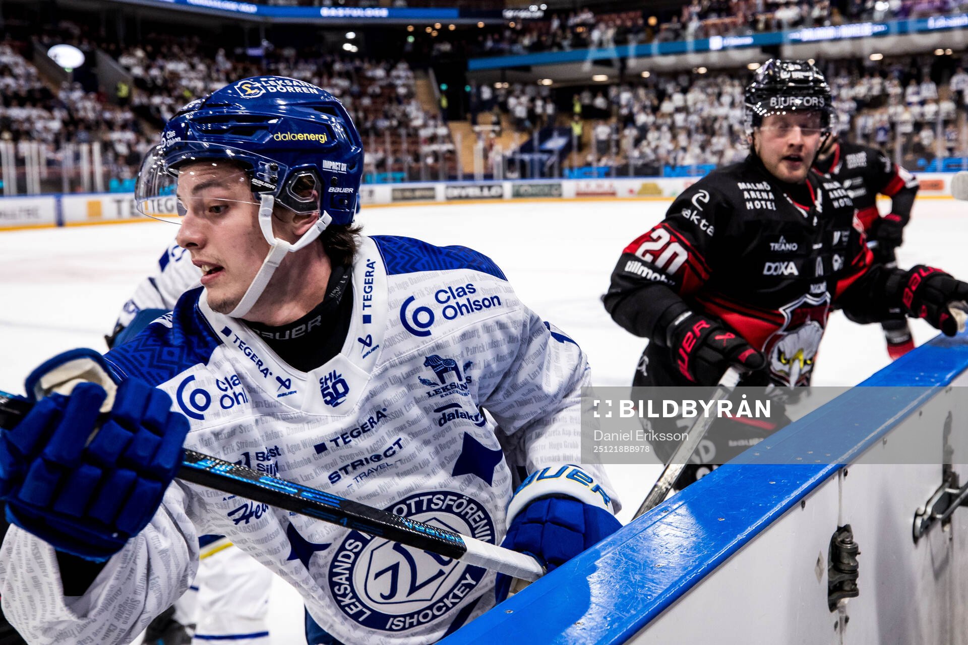 Leksands Anton Johansson och Malmö Redhawks Thomas Berg