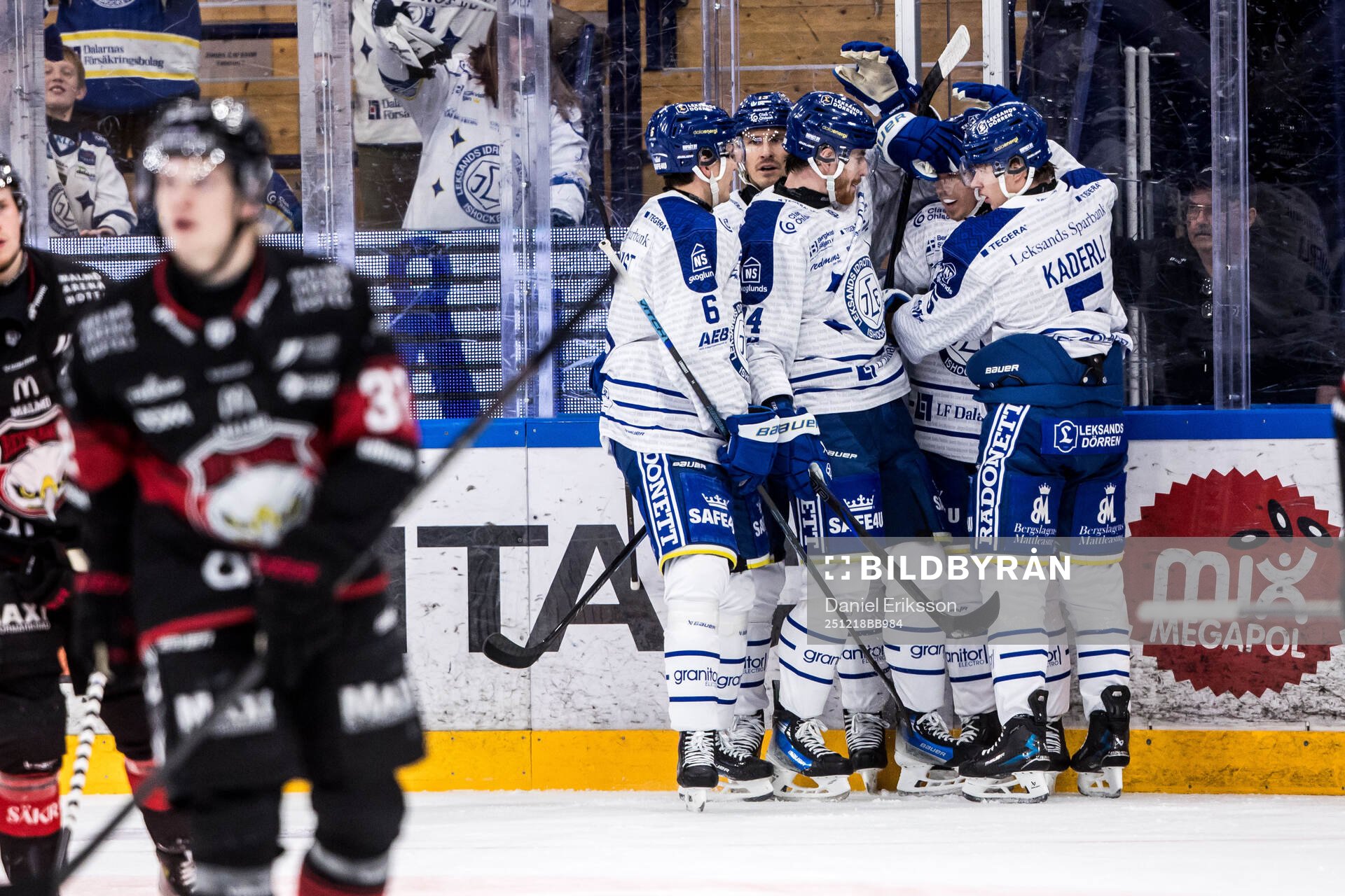 Leksands Joonas Lyytinen jublar