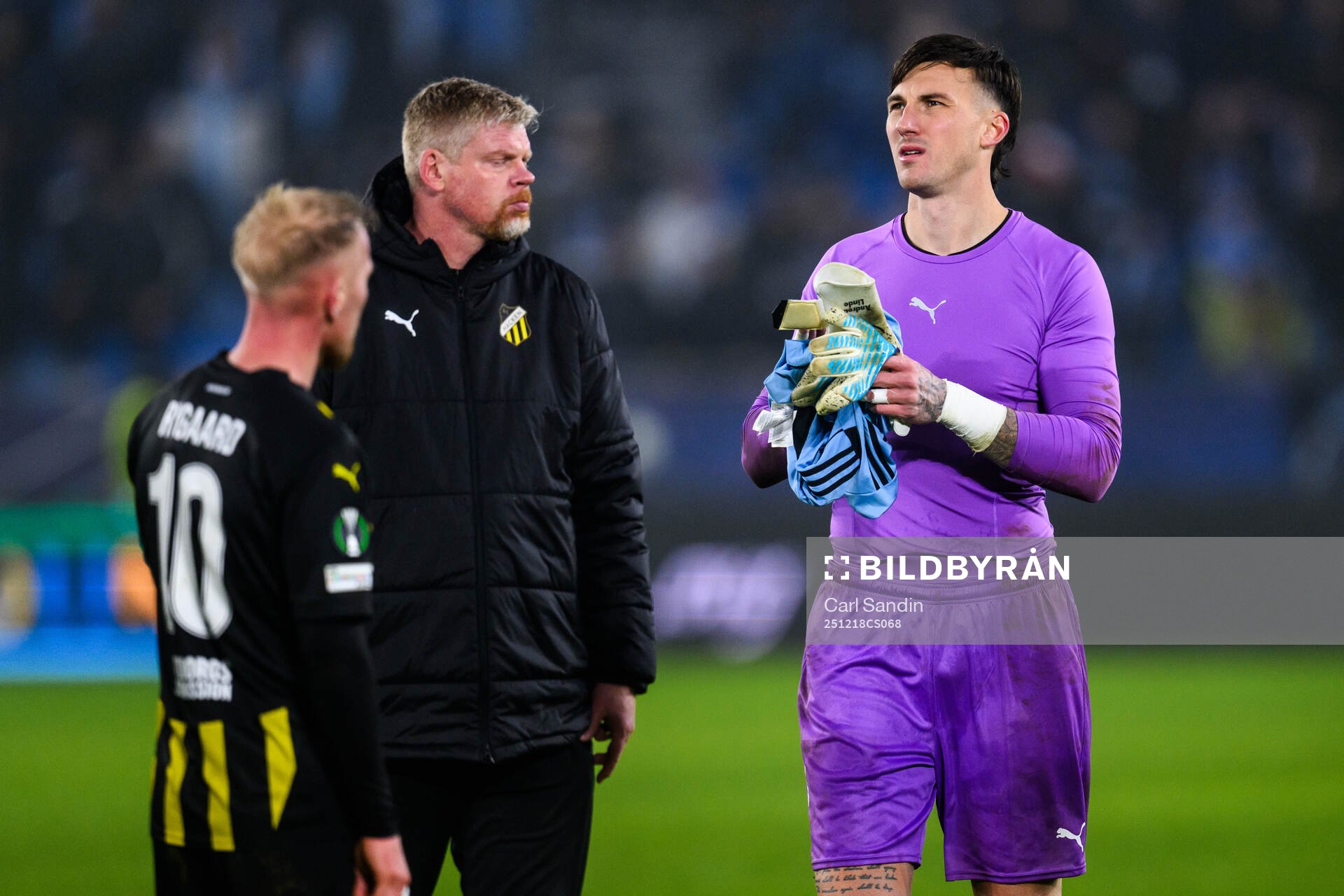 goalkeeper Andreas Linde of Häcken