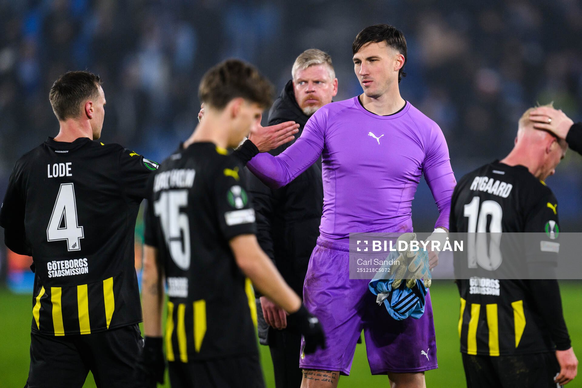 goalkeeper Andreas Linde of Häcken