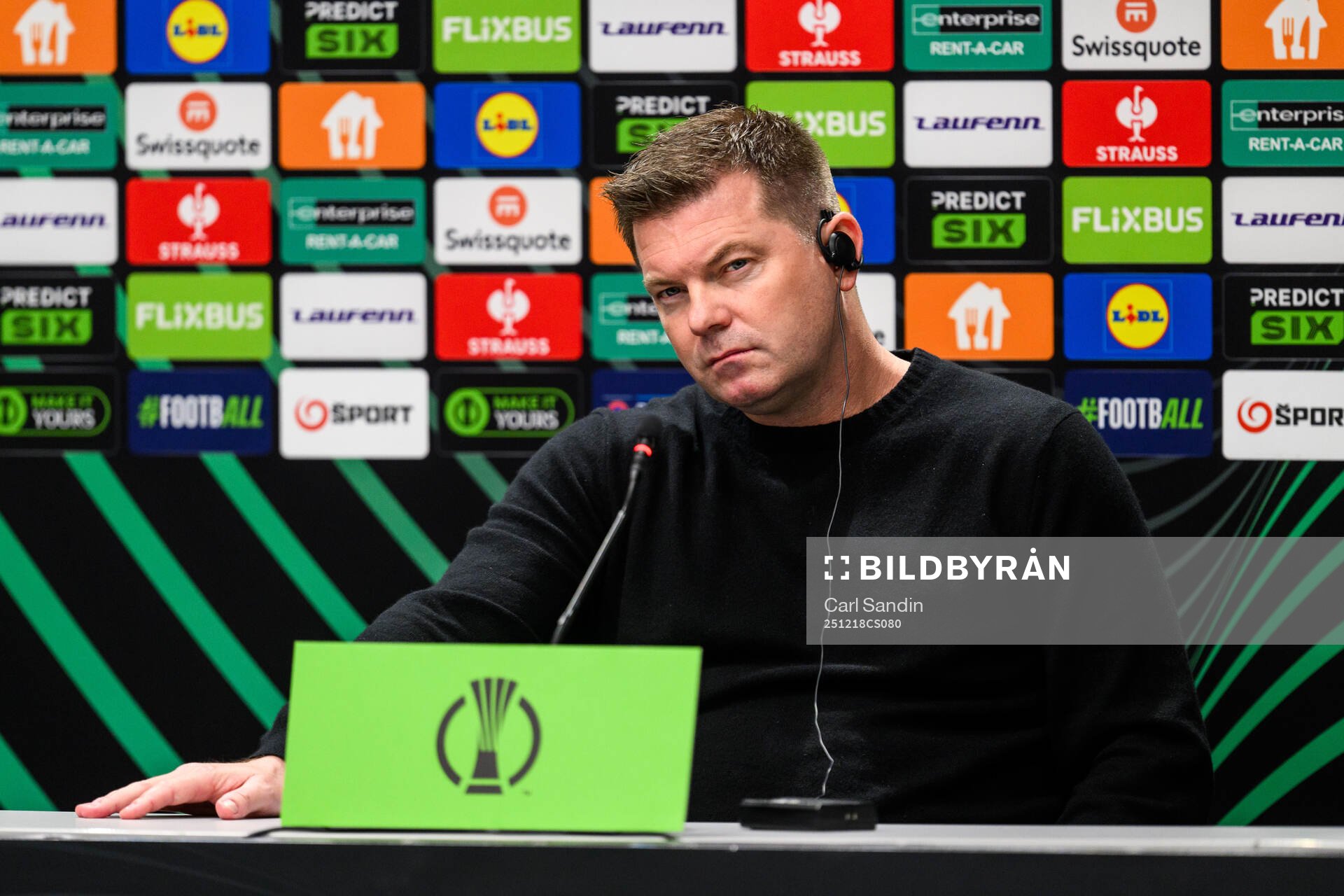 coach Jens Gustafsson of Häcken at a press conference