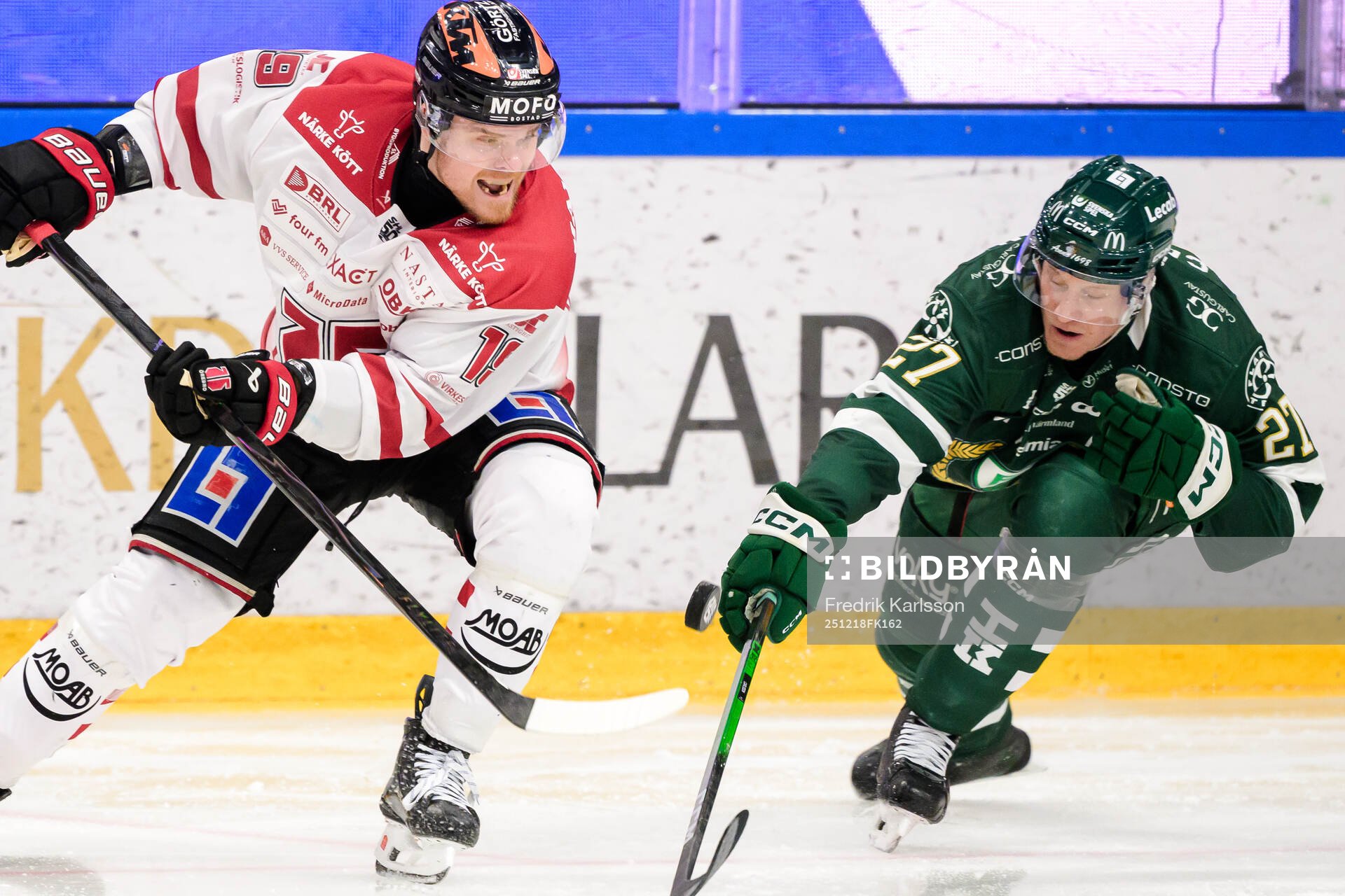 Örebros Sean Malone och Färjestads Gabriel Carlsson