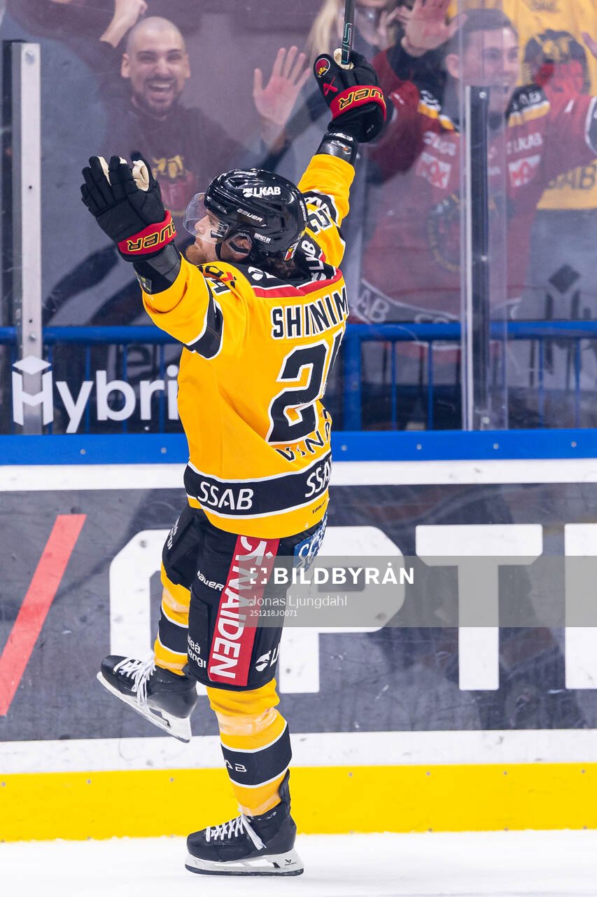Luleås Brendan Shinnimin jublar