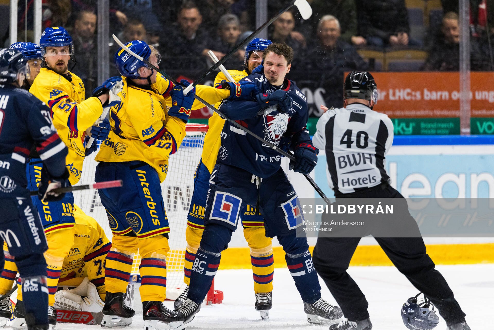 Djurgårdens David Blomgren och Linköpings Eskild Bakke