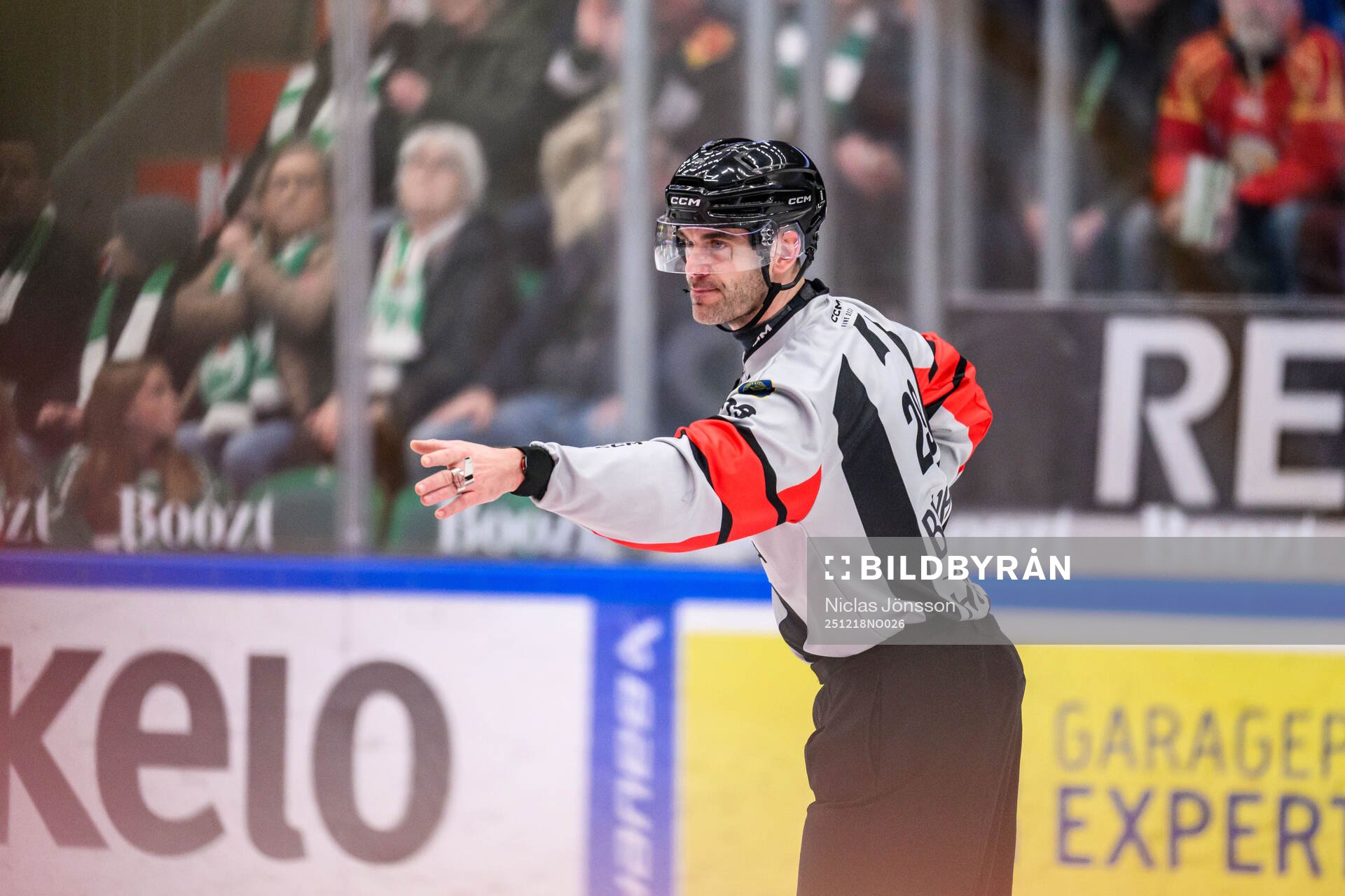 Domaren dömer 0-1