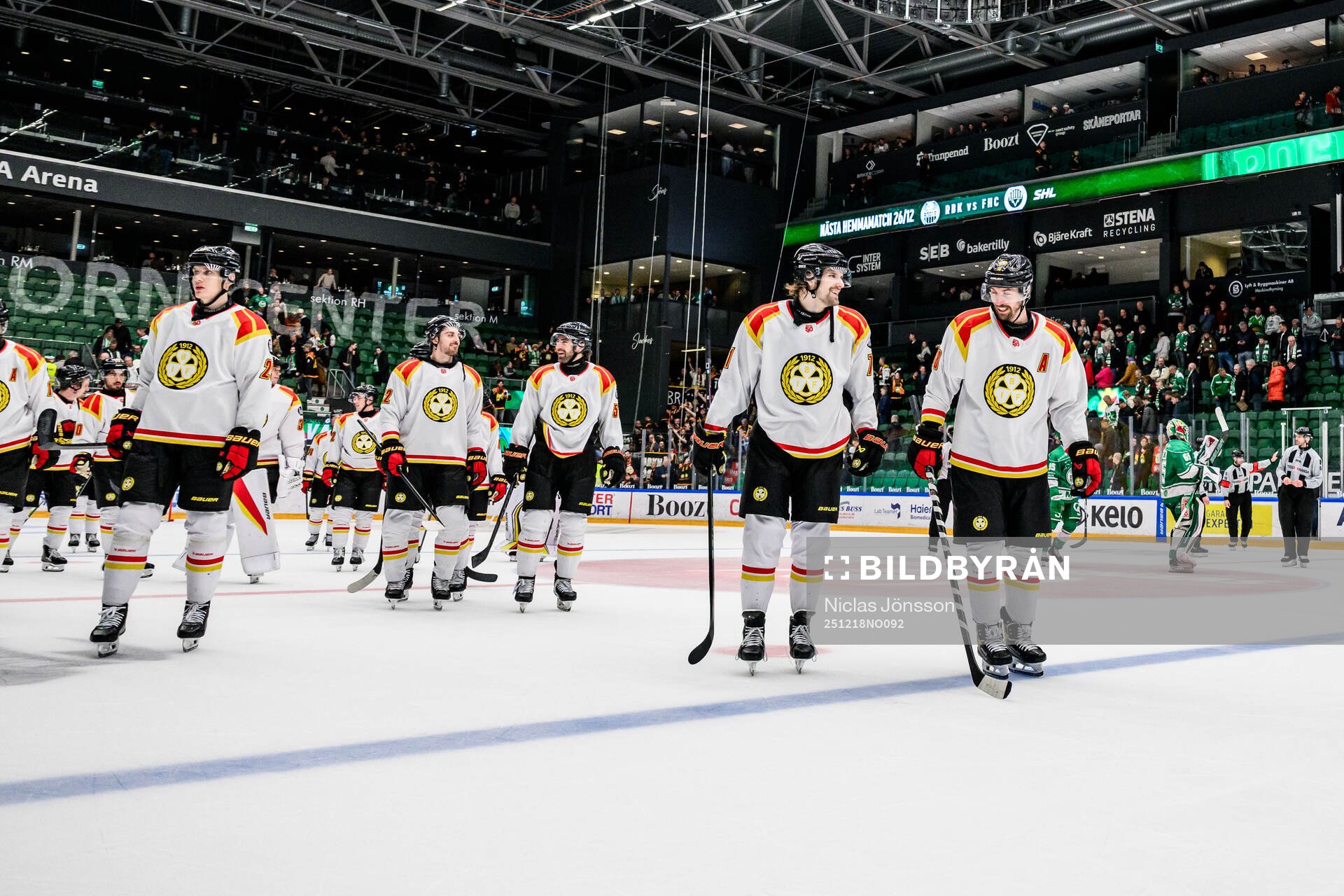 Brynäs Axel Jonsson-Fjällby och Anton Rödin jublar