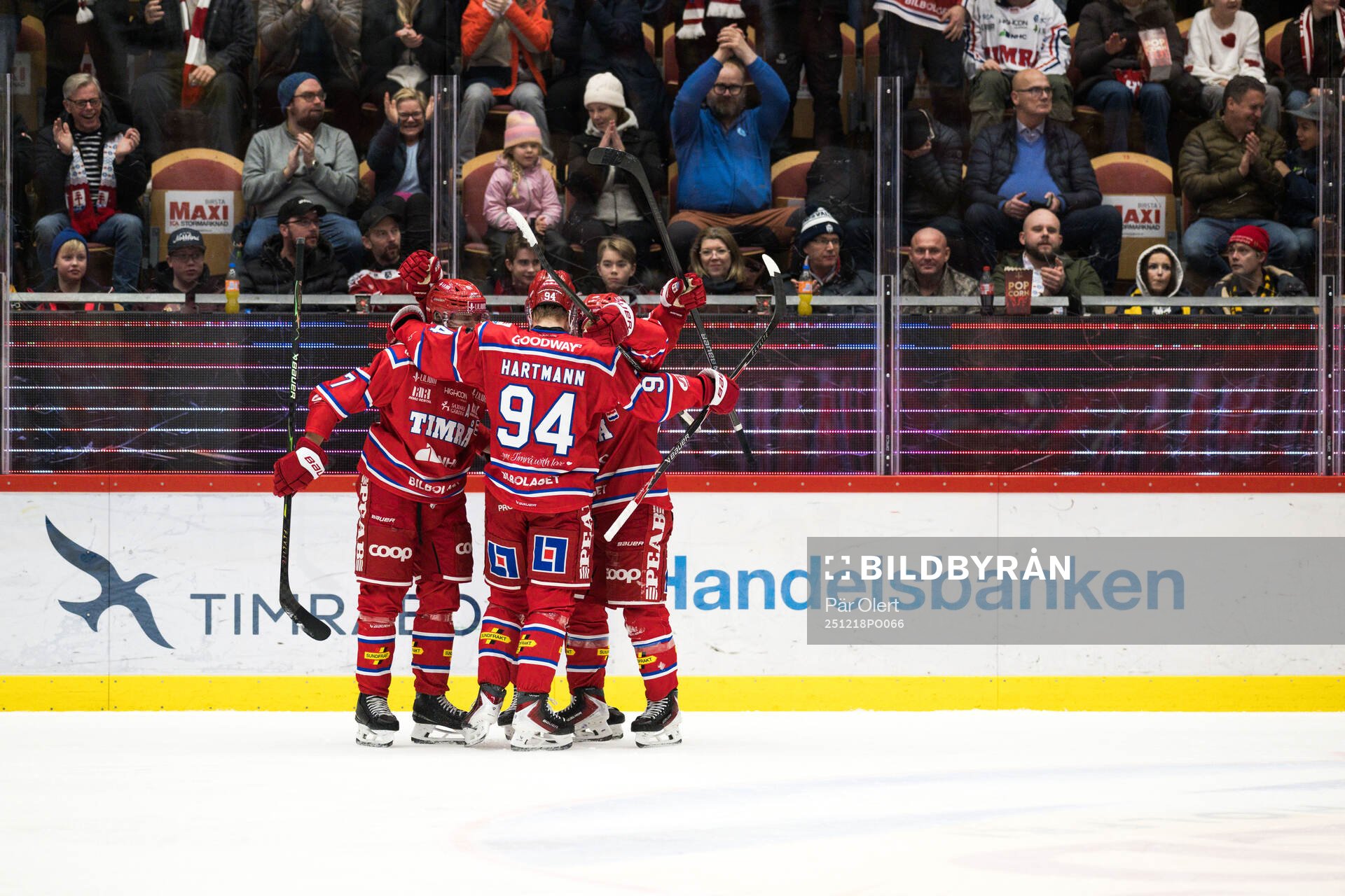 Timrås Jonathan Dahlén jublar