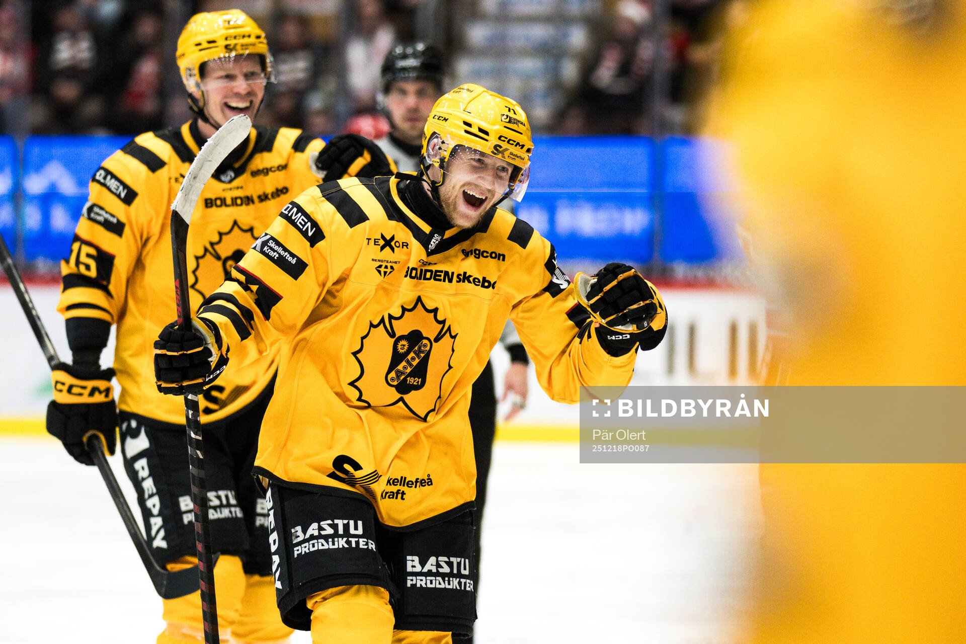 Skellefteås Jonathan Davidsson jublar