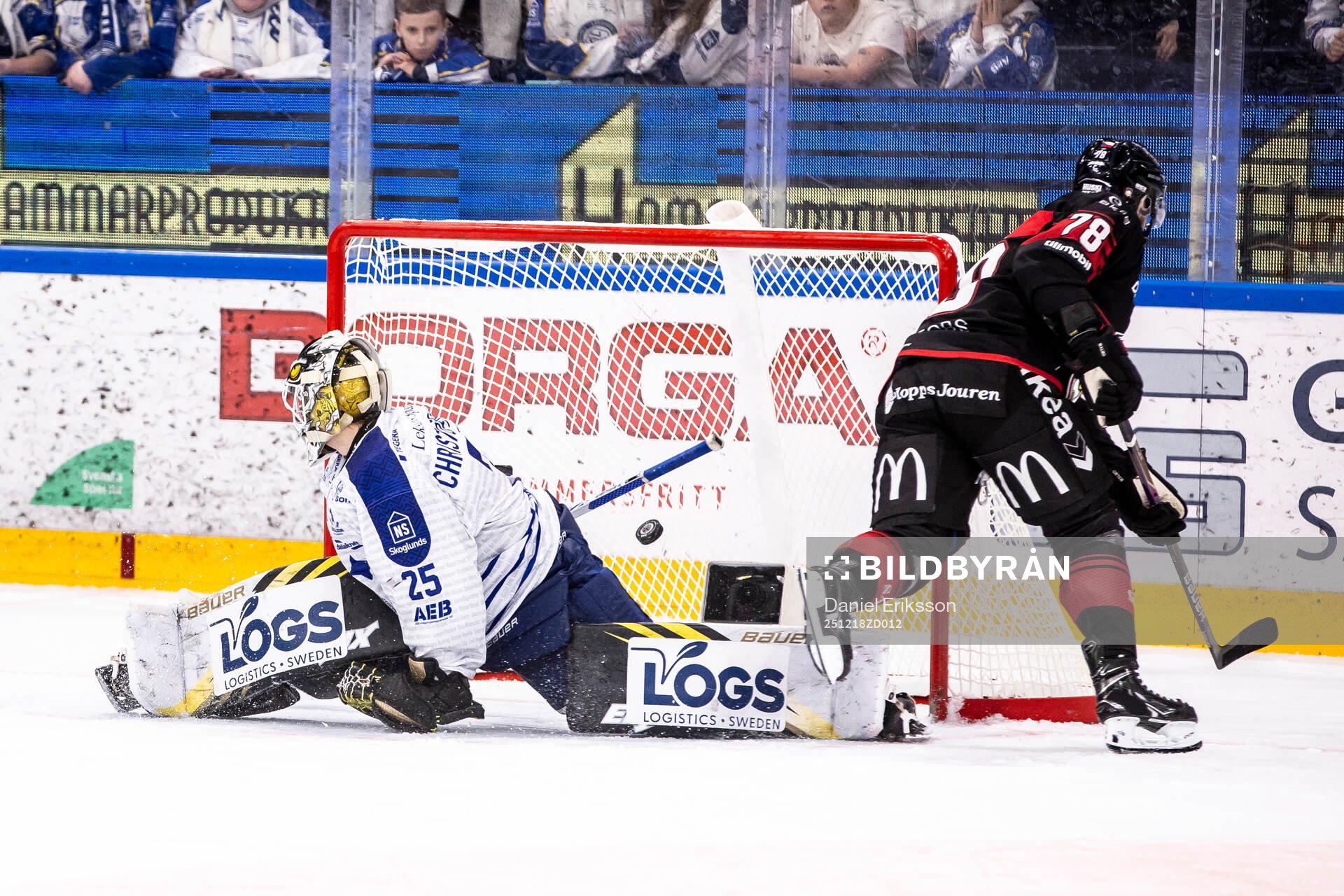 Malmö Redhawks Robin Hanzl avgör 2-3 på straff bakom