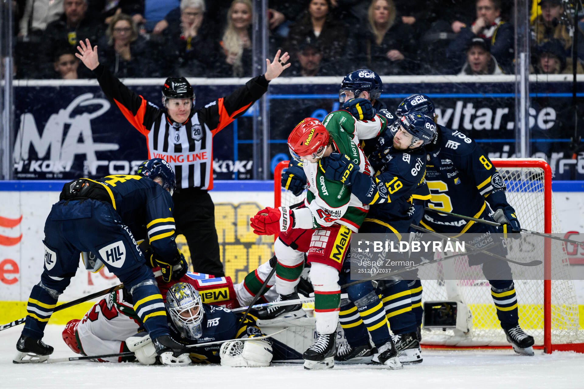 Modos Kyle Topping och Södertäljes Hampus Harlestam
