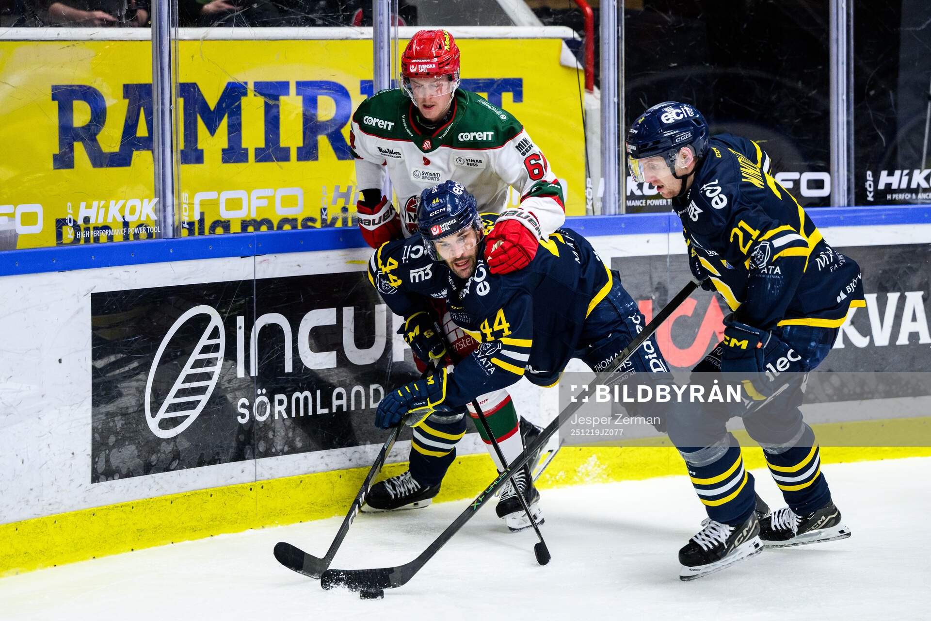 Modos Jacob Bengtsson mot Södertäljes Niklas Arell och