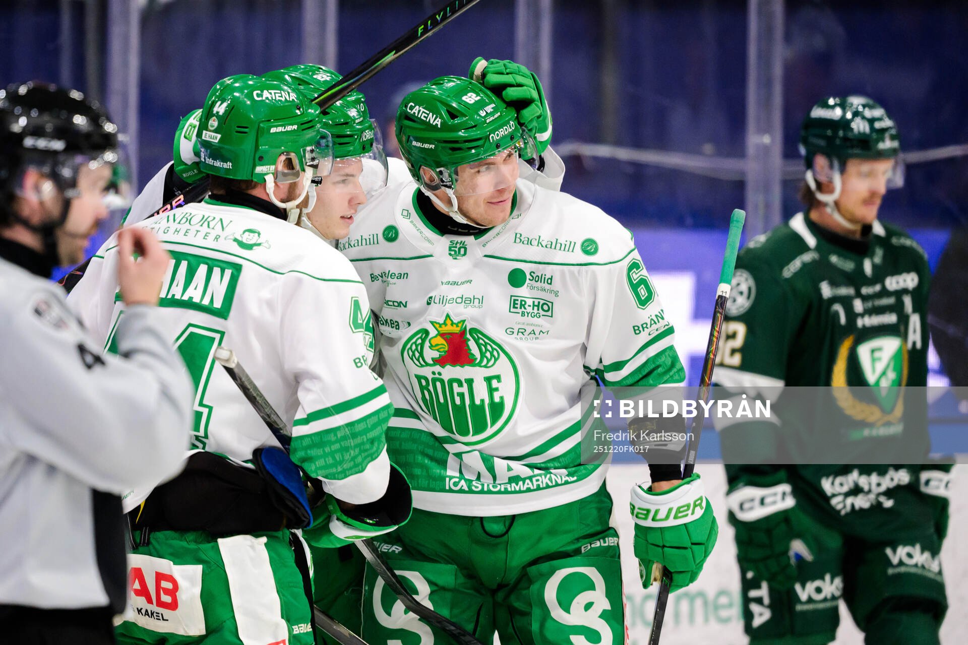 Rögles Felix Nilsson och Lubos Horky jublar