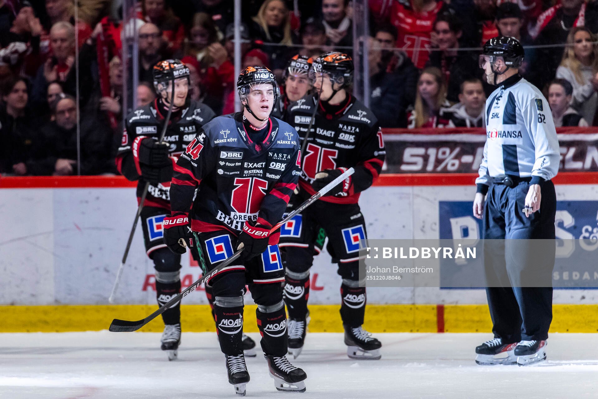 Örebros Melvin Fernström gör 1-0 och jublar med Gustav