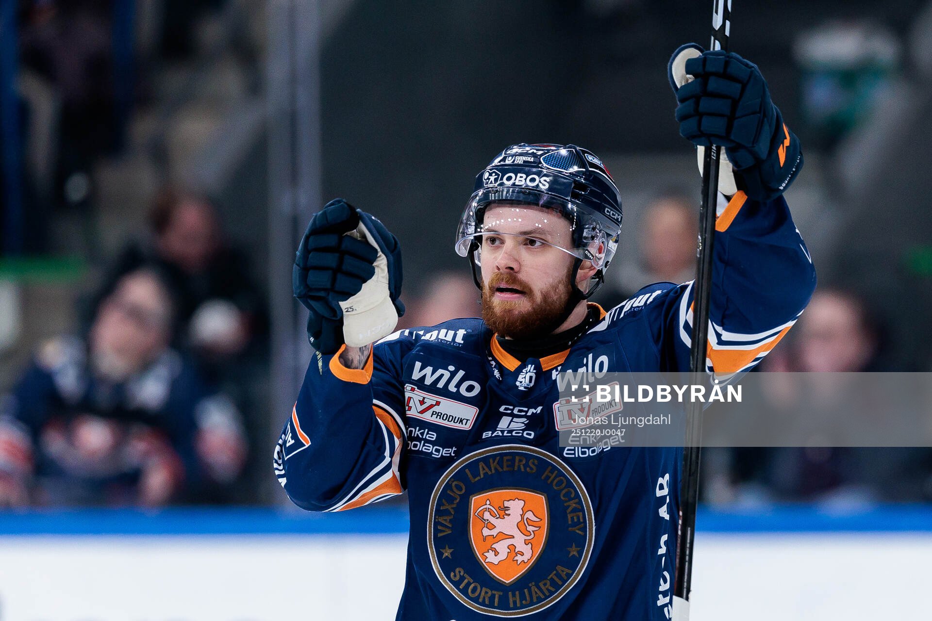 Växjös Lucas Elvenes jublar