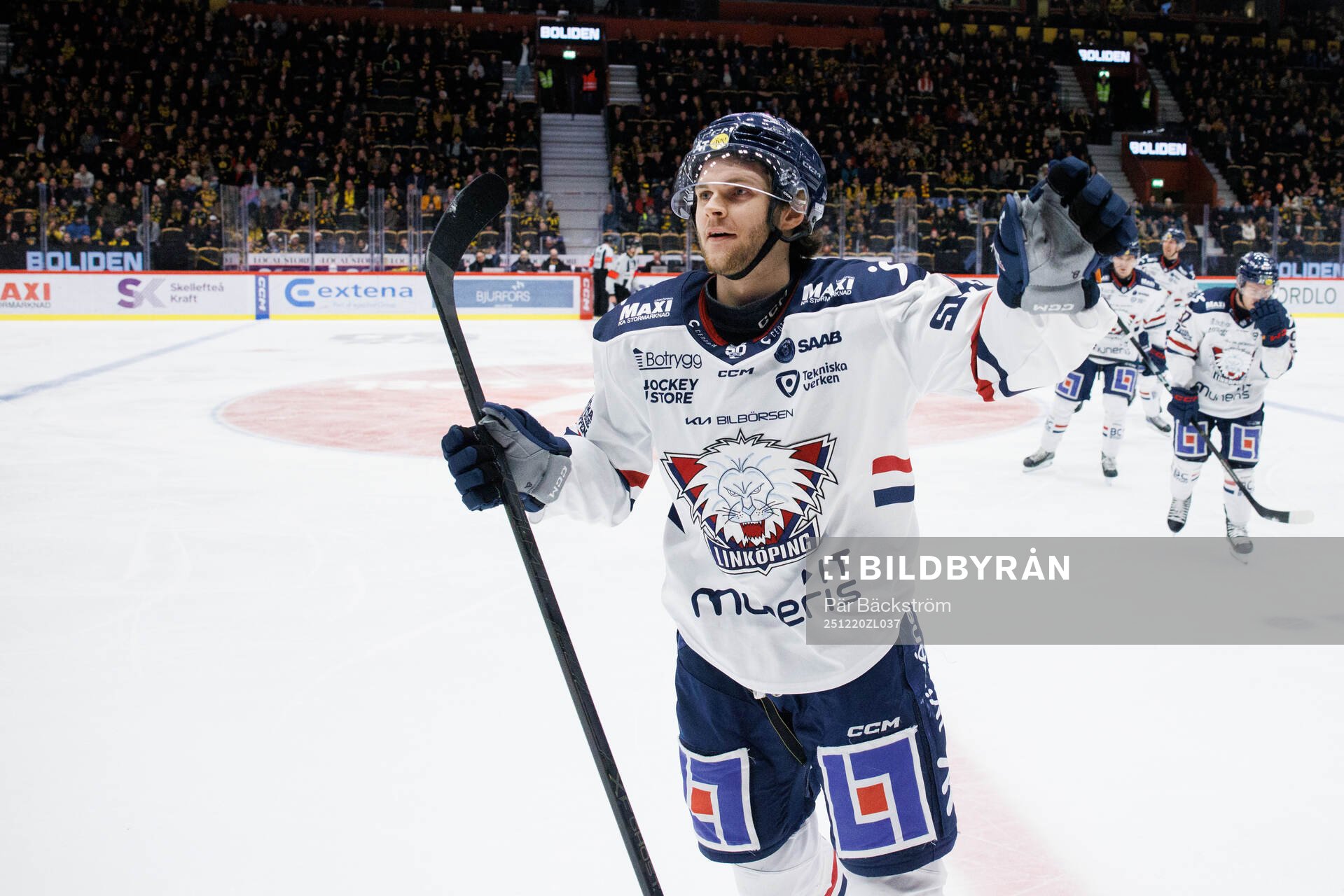 Linköpings Jonathan Myrenberg jublar