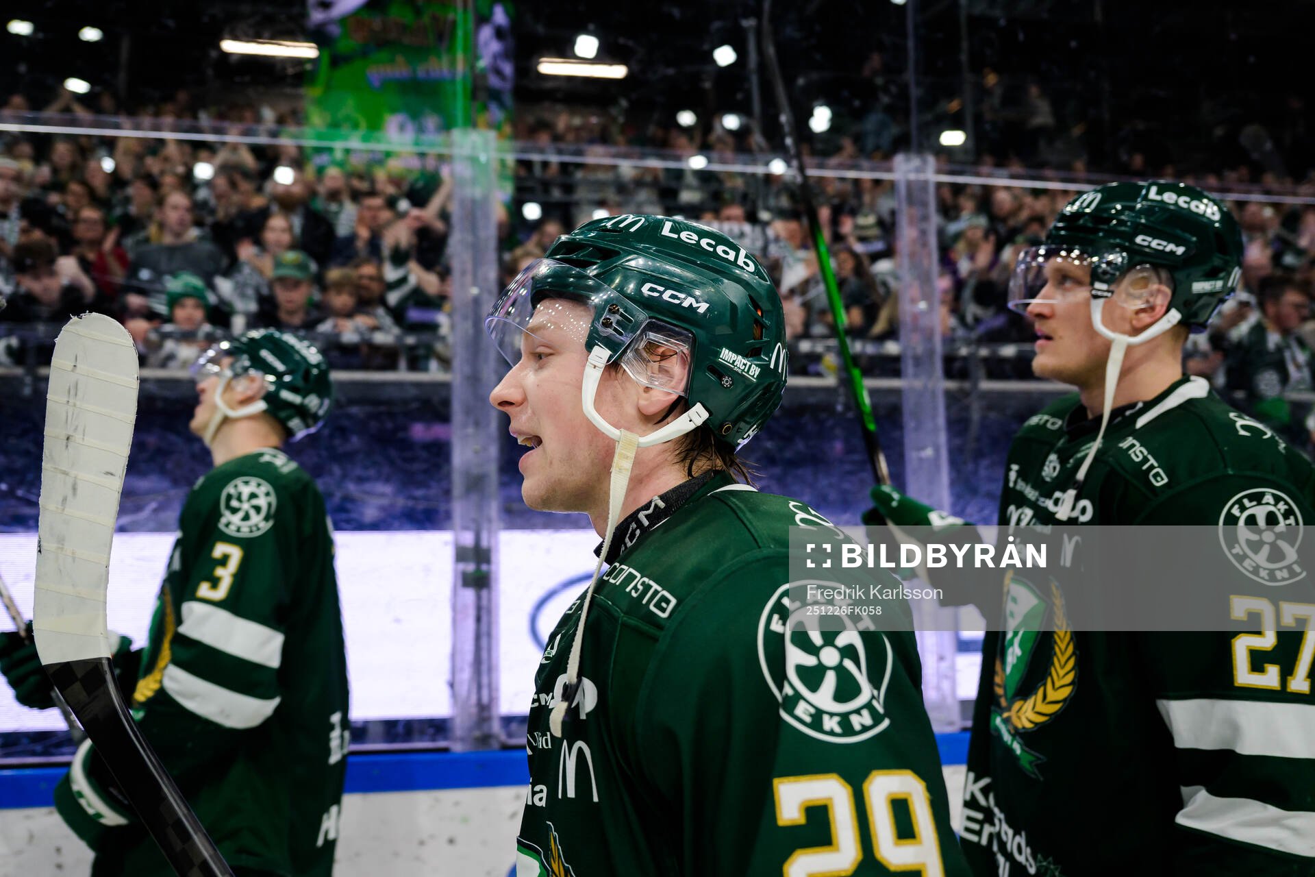 Färjestads Oskar Steen jublar