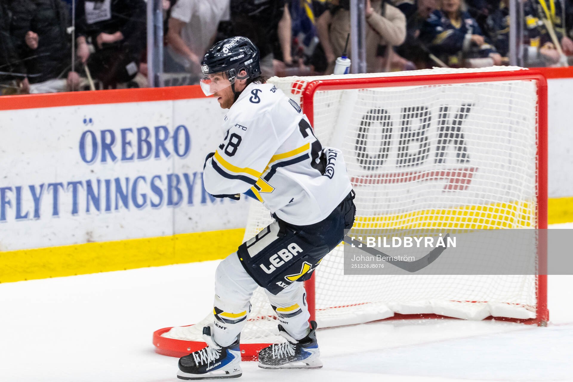 HV71s Justin Glenn Kloos gör 4-7 i tom målbur