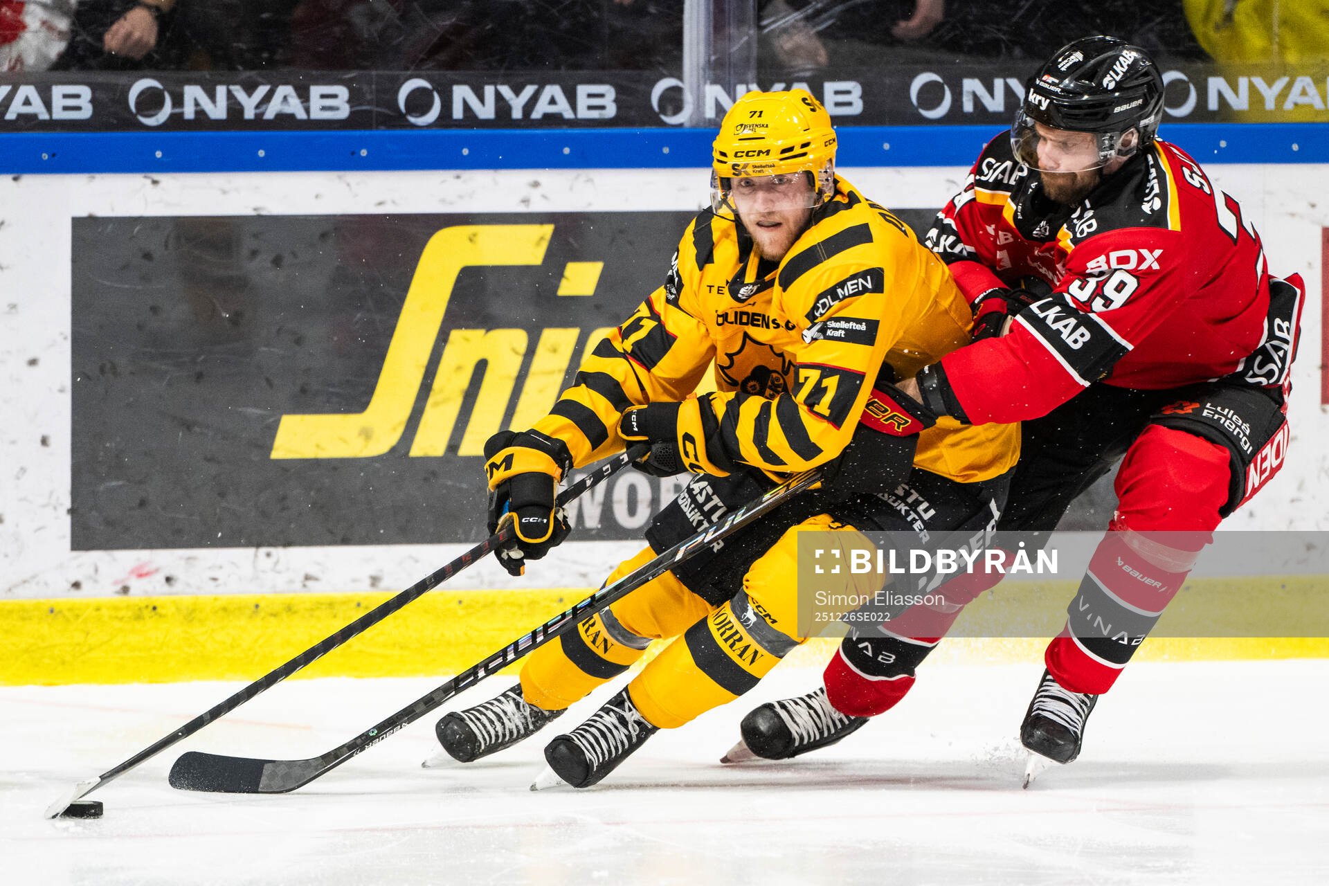 Skellefteås Jonathan Davidsson och Luleås Pontus Själin