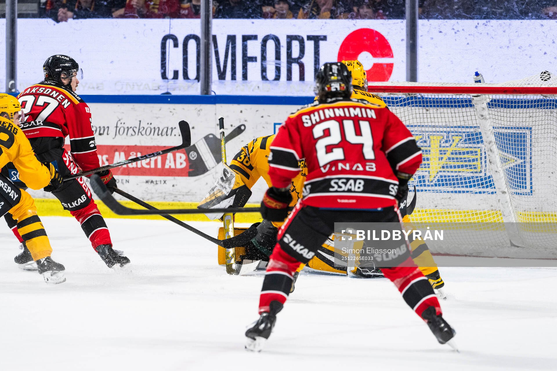 Luleås Oskari Laaksonen sätter 3-2
