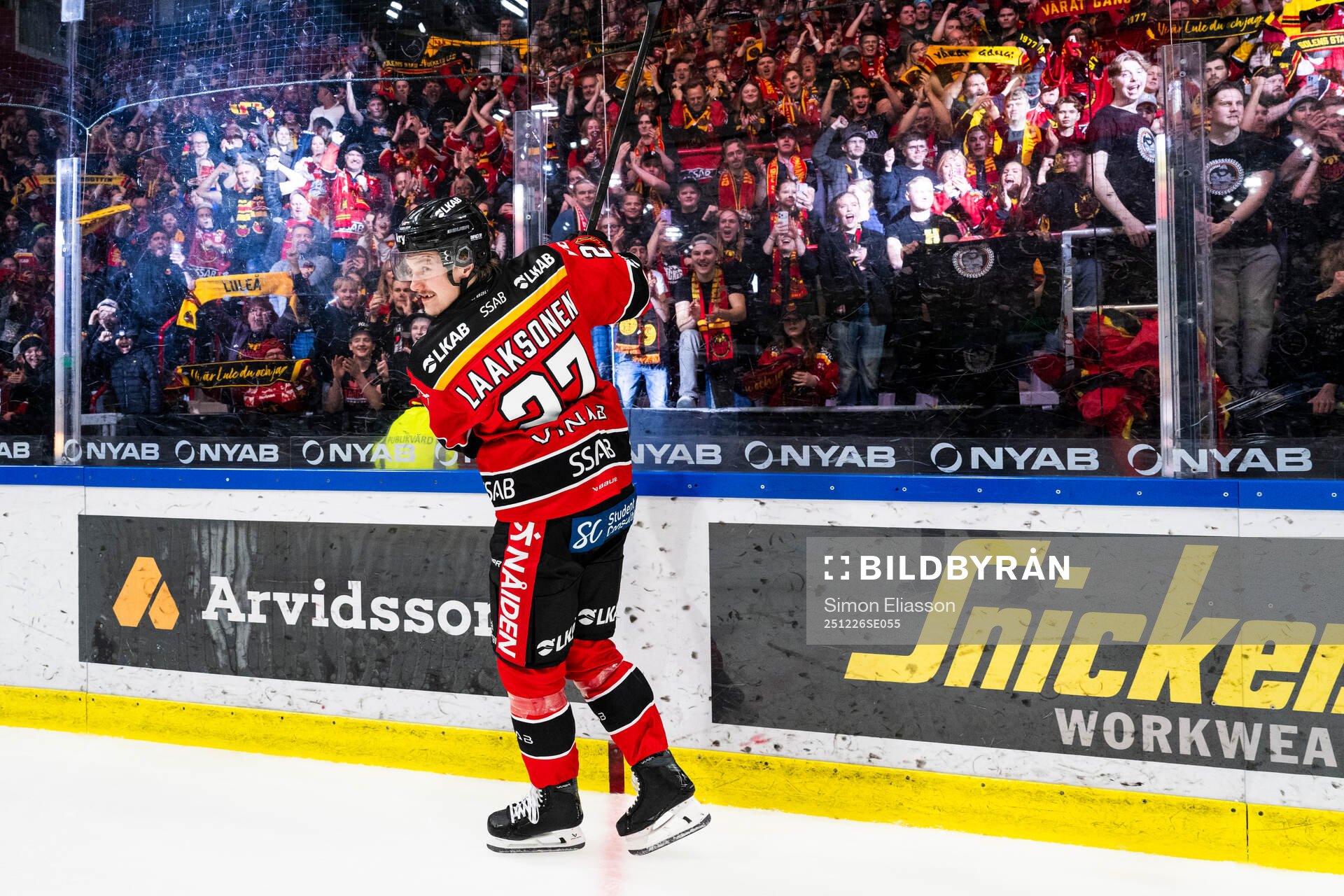 Luleås Oskari Laaksonen jublar