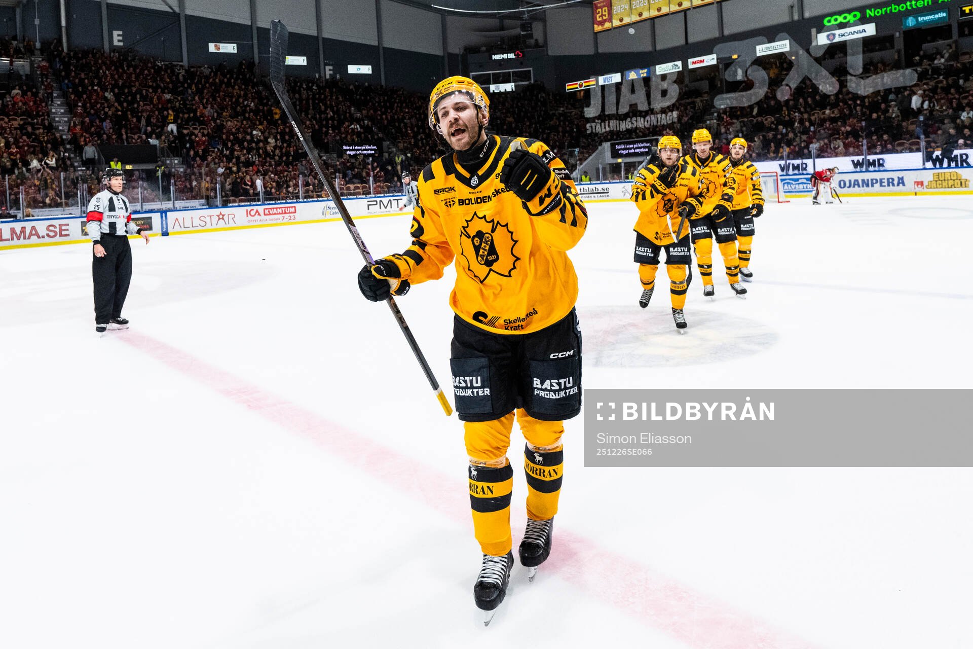 Skellefteås Arvid Lundberg jublar
