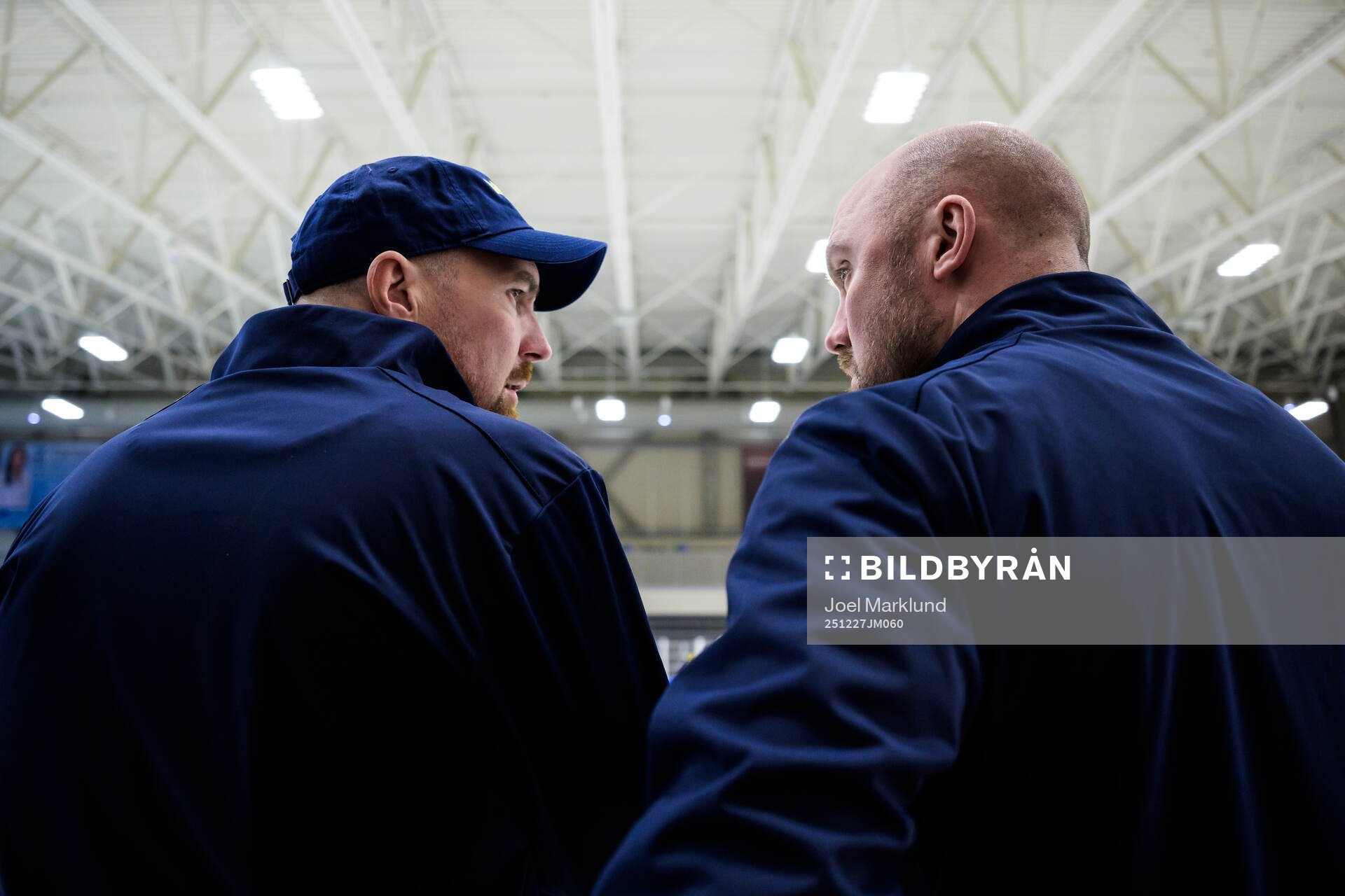 Assistant coaches Gereon Dahlgren and Nicklas Grossmann of
