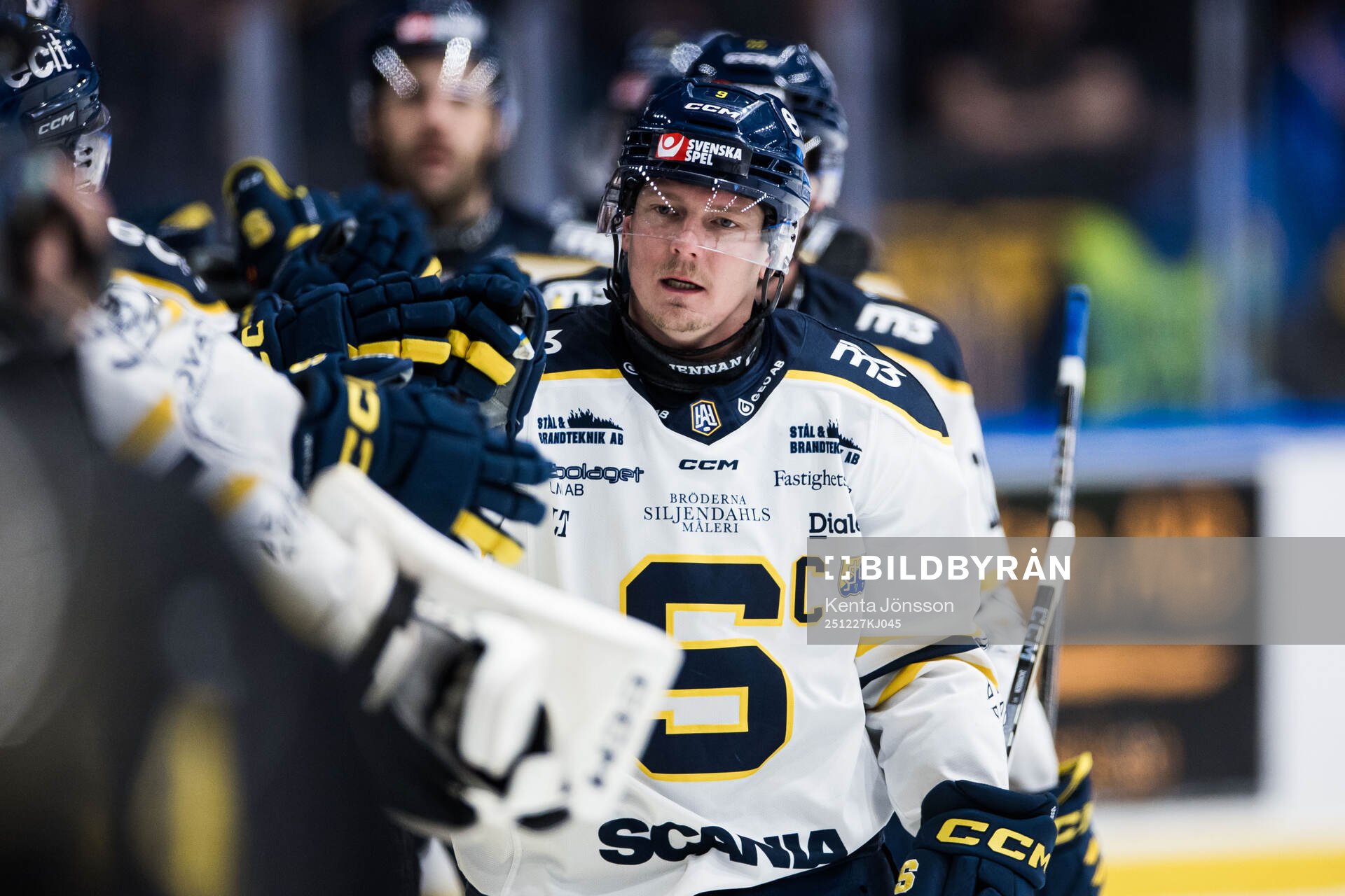 Södertäljes Patrik Zackrisson jublar