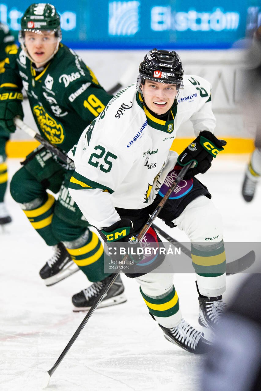 Östersunds Maksim Semjonov