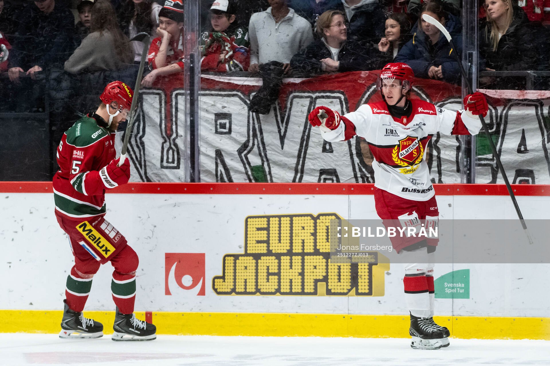 Almtunas Melvin Wersäll jublar