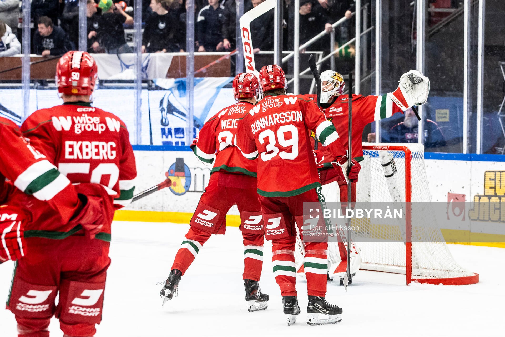 Moras målvakt Marcus Hellgren Smed jublar