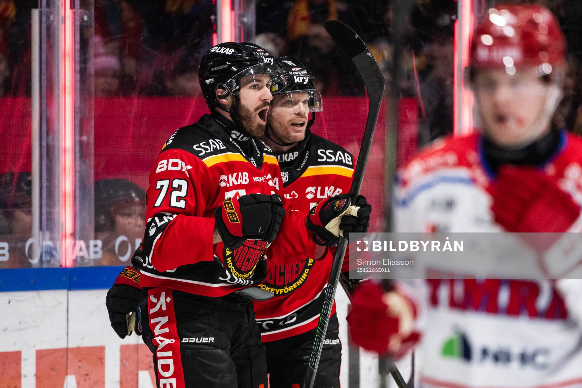 Luleås Ben Tardif jublar